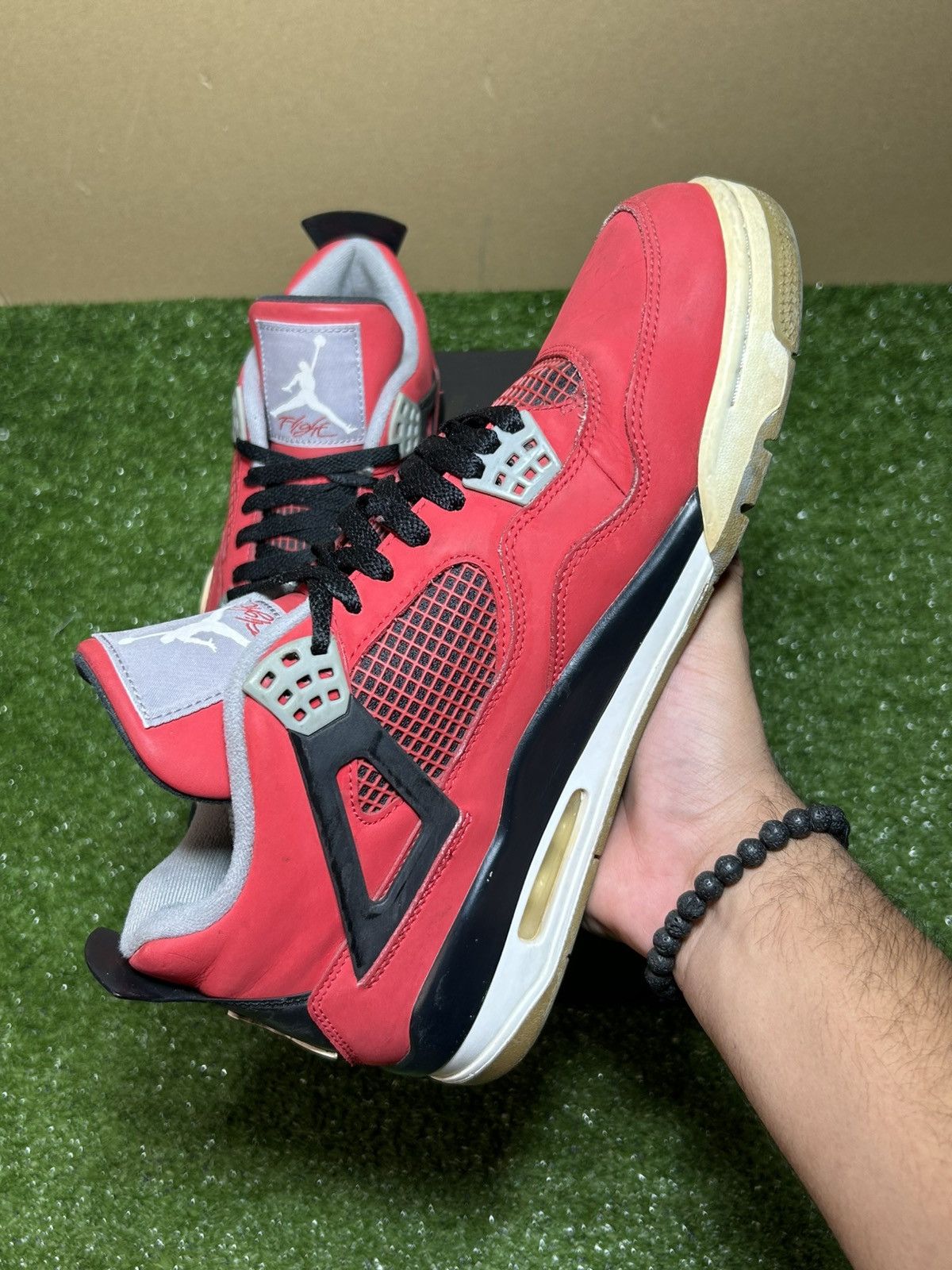 Jordan Brand Jordan 4 toro bravo 2013 Size US 10.5 / EU 43-44 - 4 Thumbnail