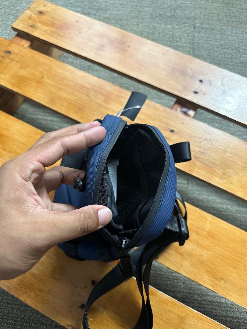 Oakley × Other OAKLEY SLING BAG Size ONE SIZE - 5 Thumbnail