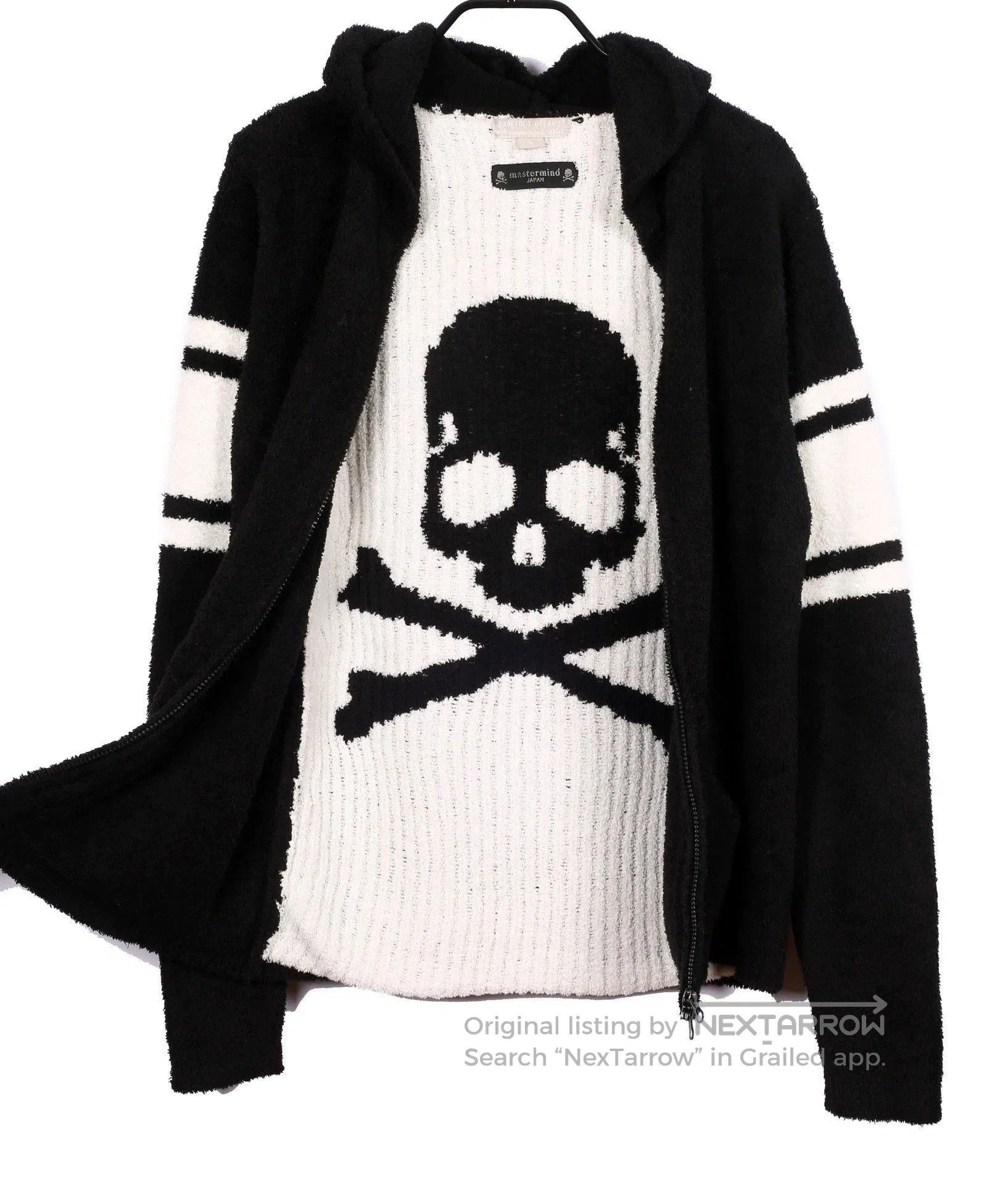 Mastermind Japan Black Skull Print Hoodie with Striped Sleeves Size L. Size US L / EU 52-54 / 3 - 3 Thumbnail