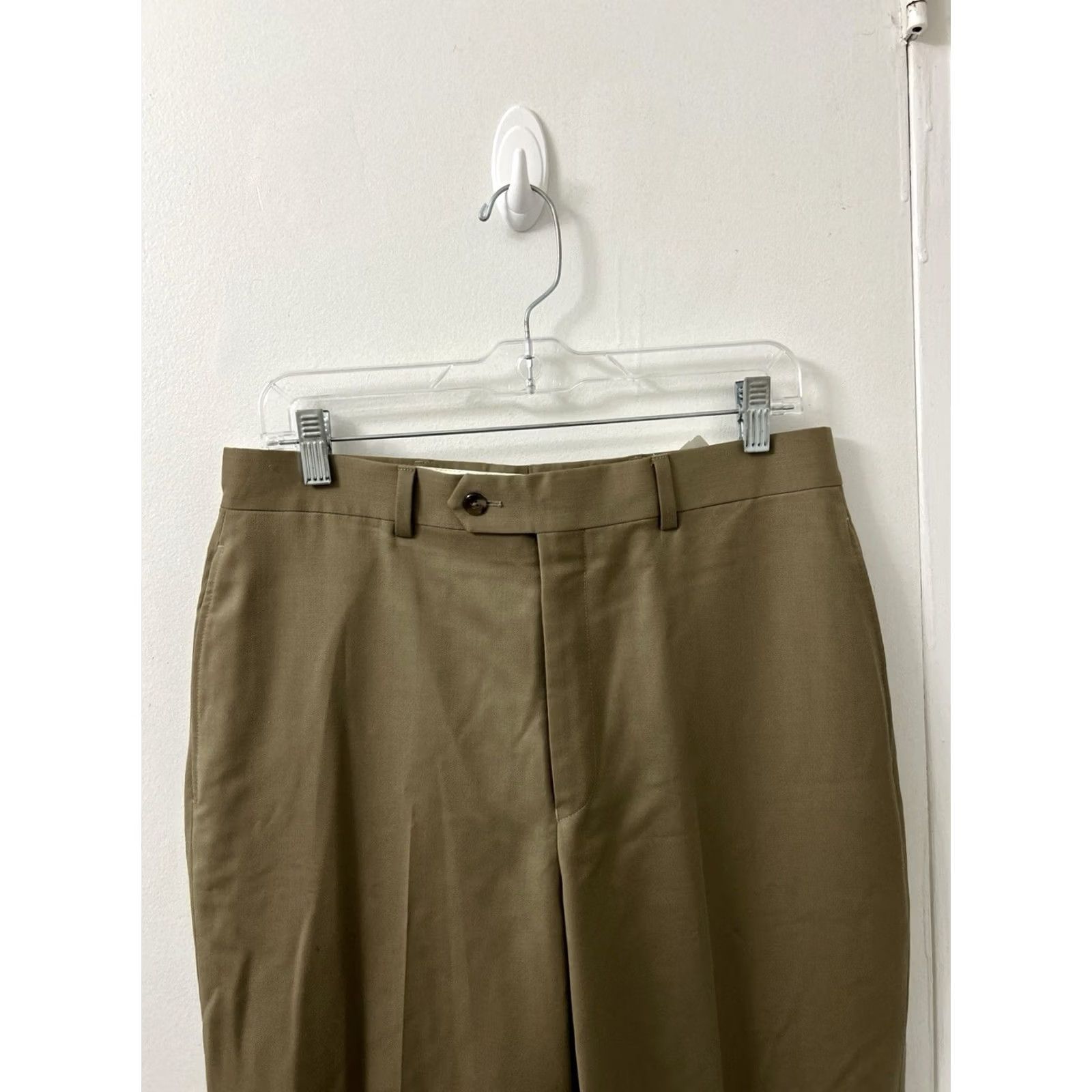 Vintage Jos A Bank Dress Pants Mens 32x37 Tan 100% Wool Executive Collection YKK Stretch Dress Pants Beige Khaki Classic Fit Pockets Zip Button Slim? Size US 32 / EU 48 - 7 Thumbnail