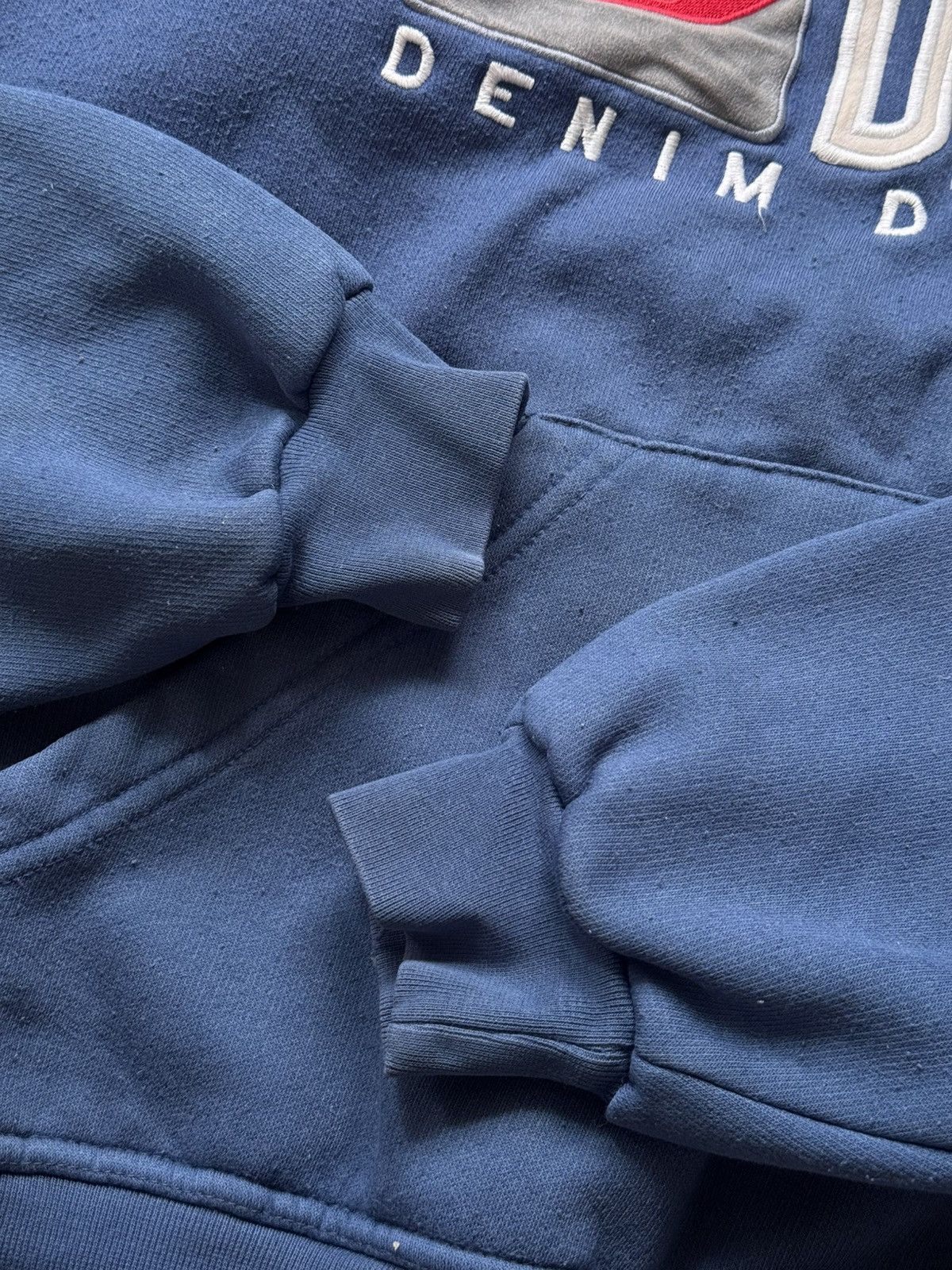 Diesel VINTAGE DIESEL BOOTLEG 2000s HOODIE Size M / US 6-8 / IT 42-44 - 8 Thumbnail