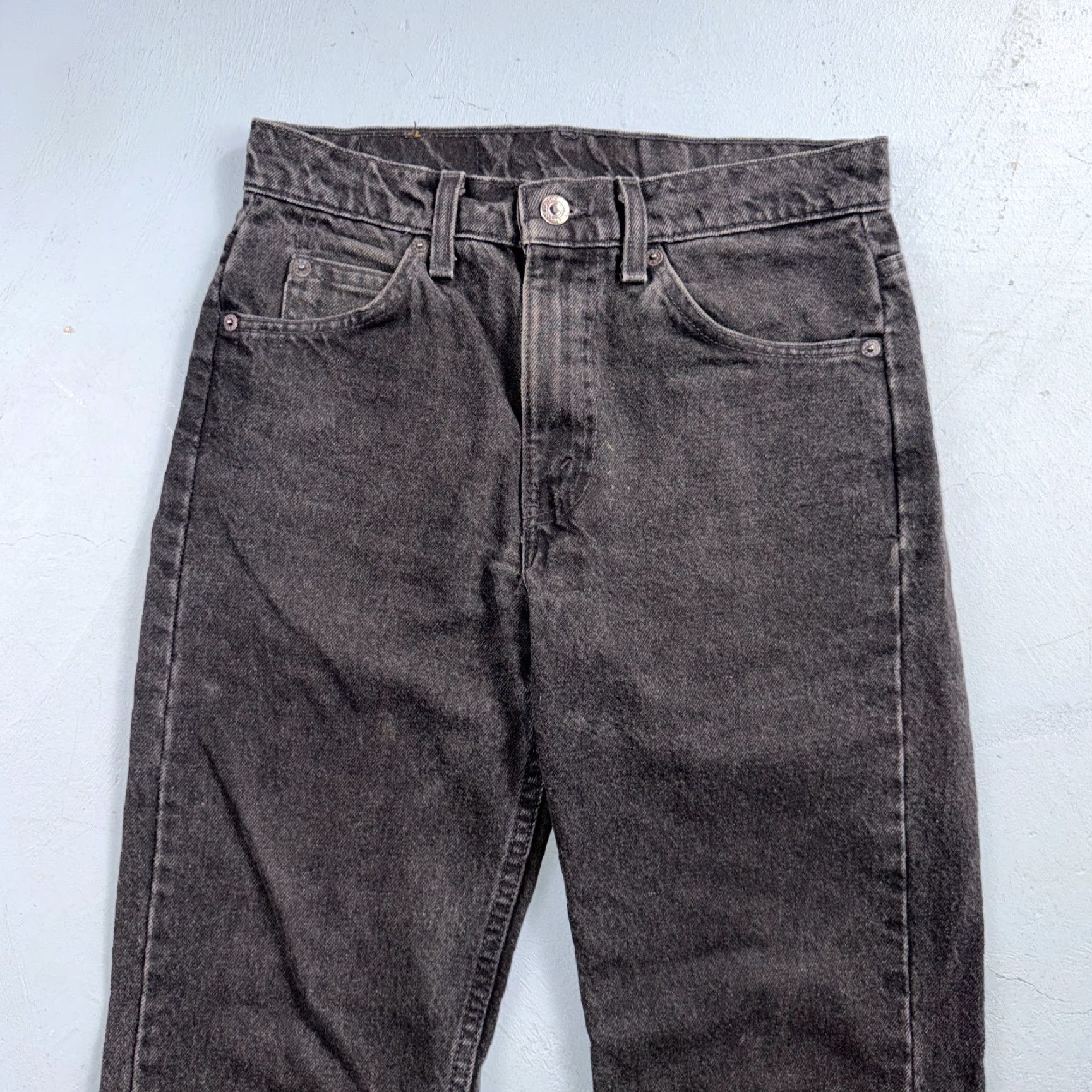 Levi's VINTAGE Levi's 505 Jeans Black 29x32 90s 40505 Orange Tab USA 1990s 5-Pocket Design Mens Jeans Regular Straight Size US 29 - 2 Thumbnail