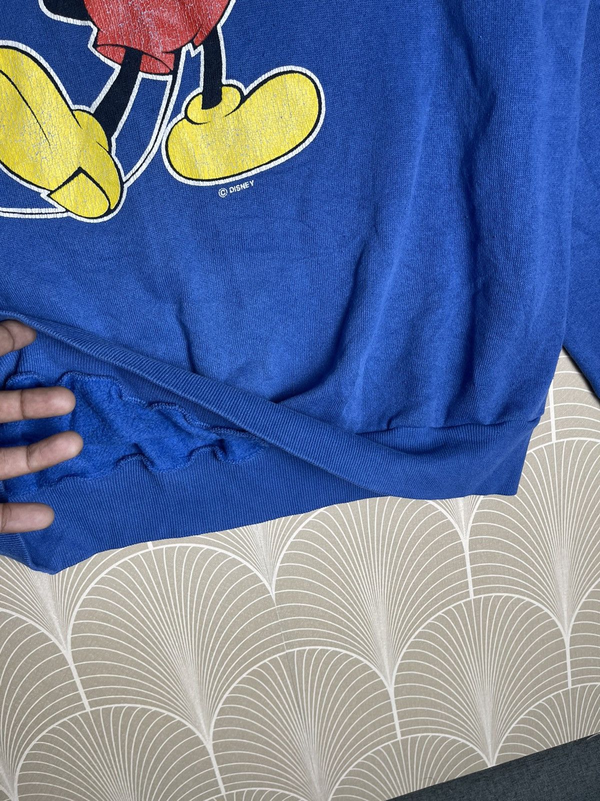 Disney × Mickey Mouse × Velva Sheen VINTAGE 80s MICKEY CALIFORNIA CREWNECK Size US L / EU 52-54 / 3 - 8 Thumbnail