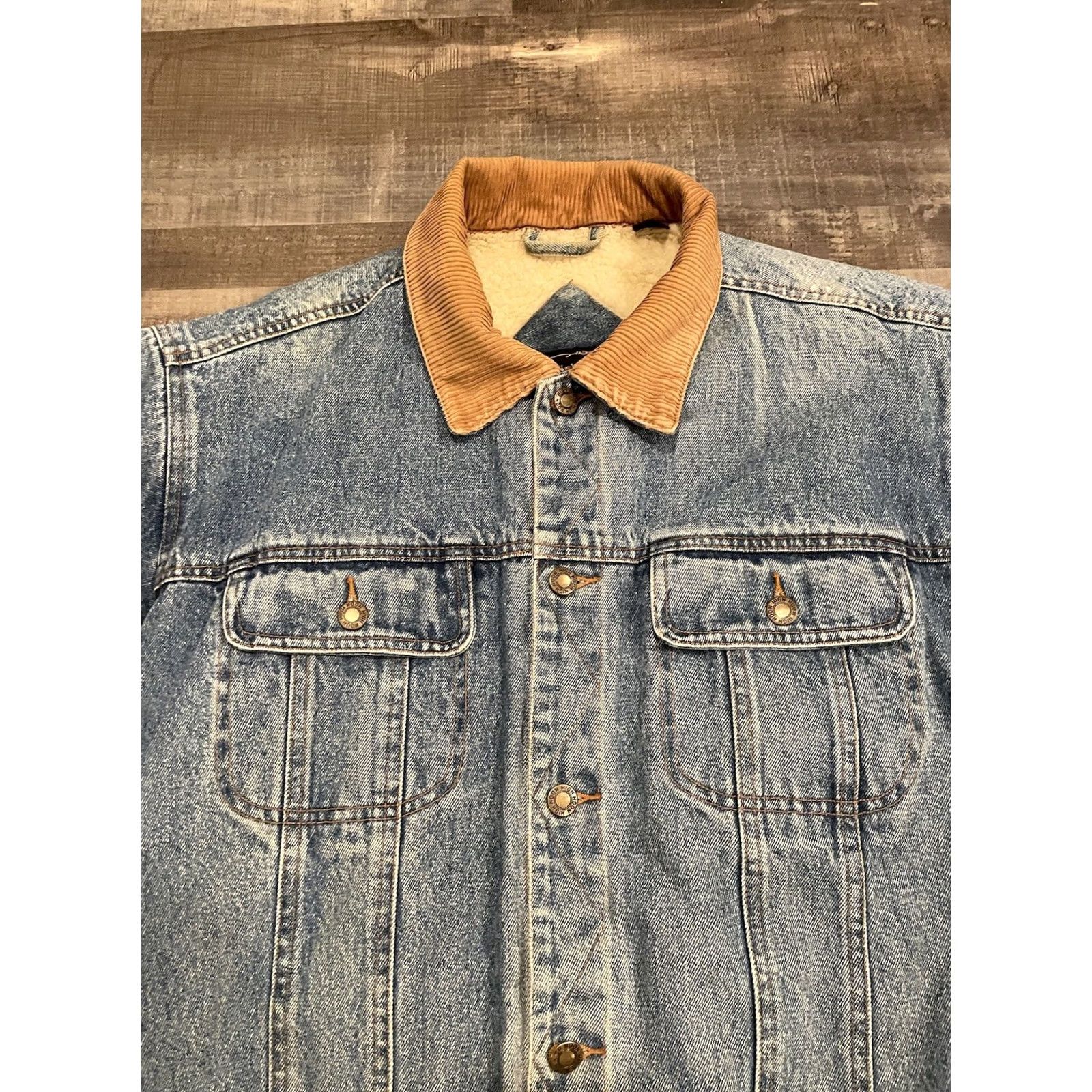 Vintage VTG High Noon Denim Trucker Jacket Mens XL Blue Button Up 90s Cowboy Grunge Western Casual Workwear–Lined Pockets Cotton Denim Jacket Size US XL / EU 56 / 4 - 4 Thumbnail