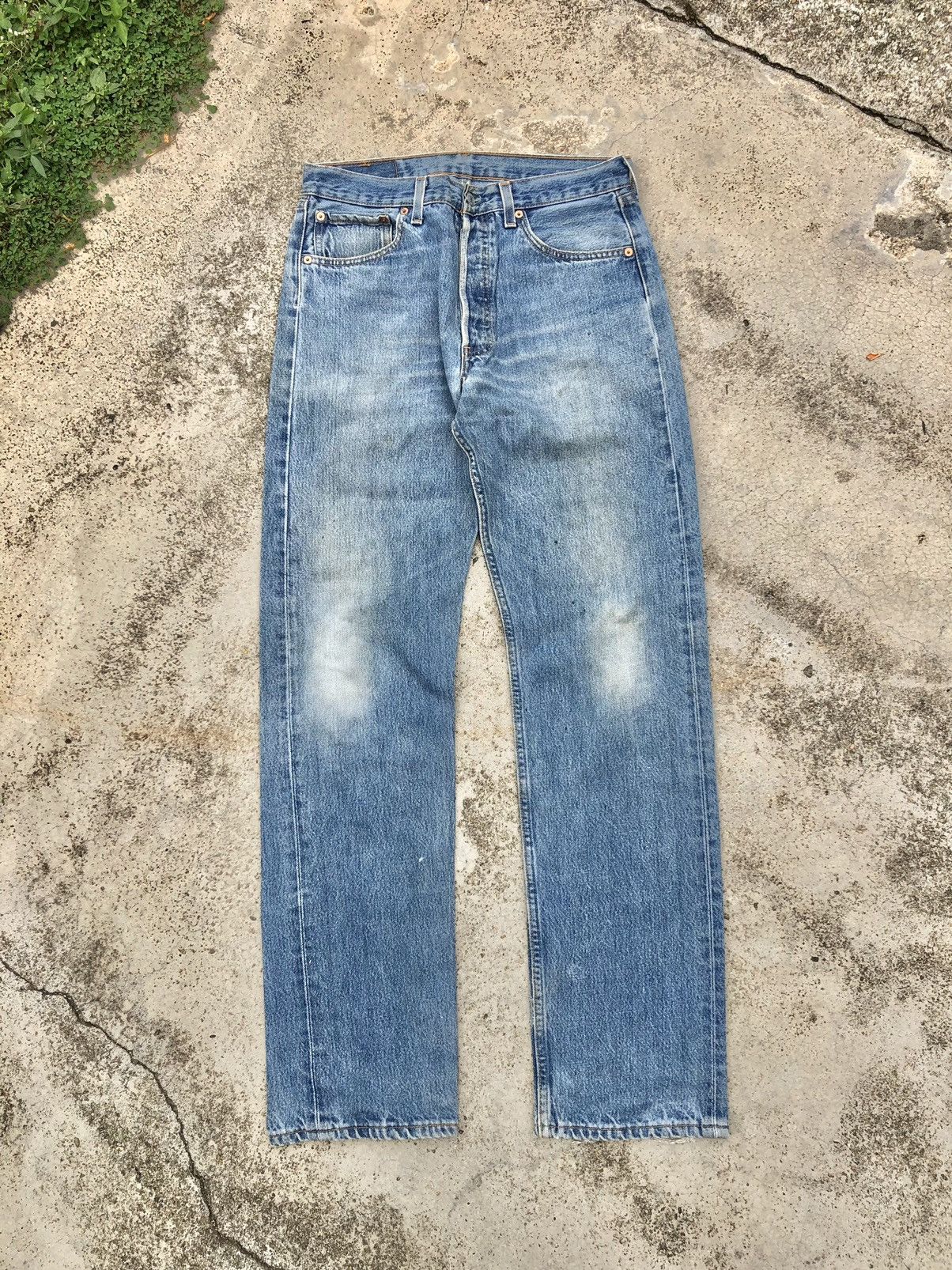 Levi's × Vintage 90s LEVIS 501 MADE IN USA Size US 31 - 1 Thumbnail