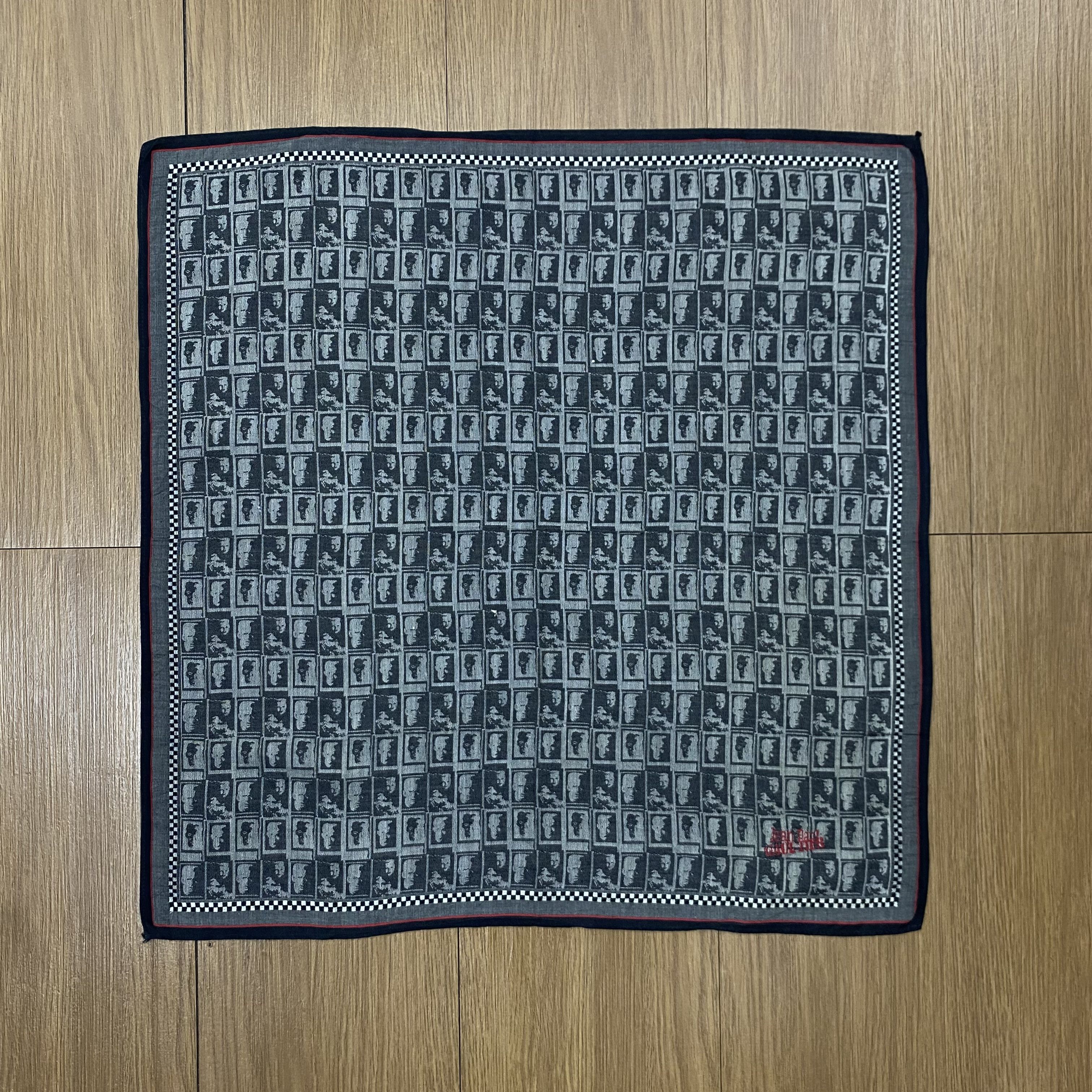 Jean Paul Gaultier Vintage Jean Paul Gaultier Handkerchief Neckerchief H099N Size ONE SIZE - 1 Thumbnail