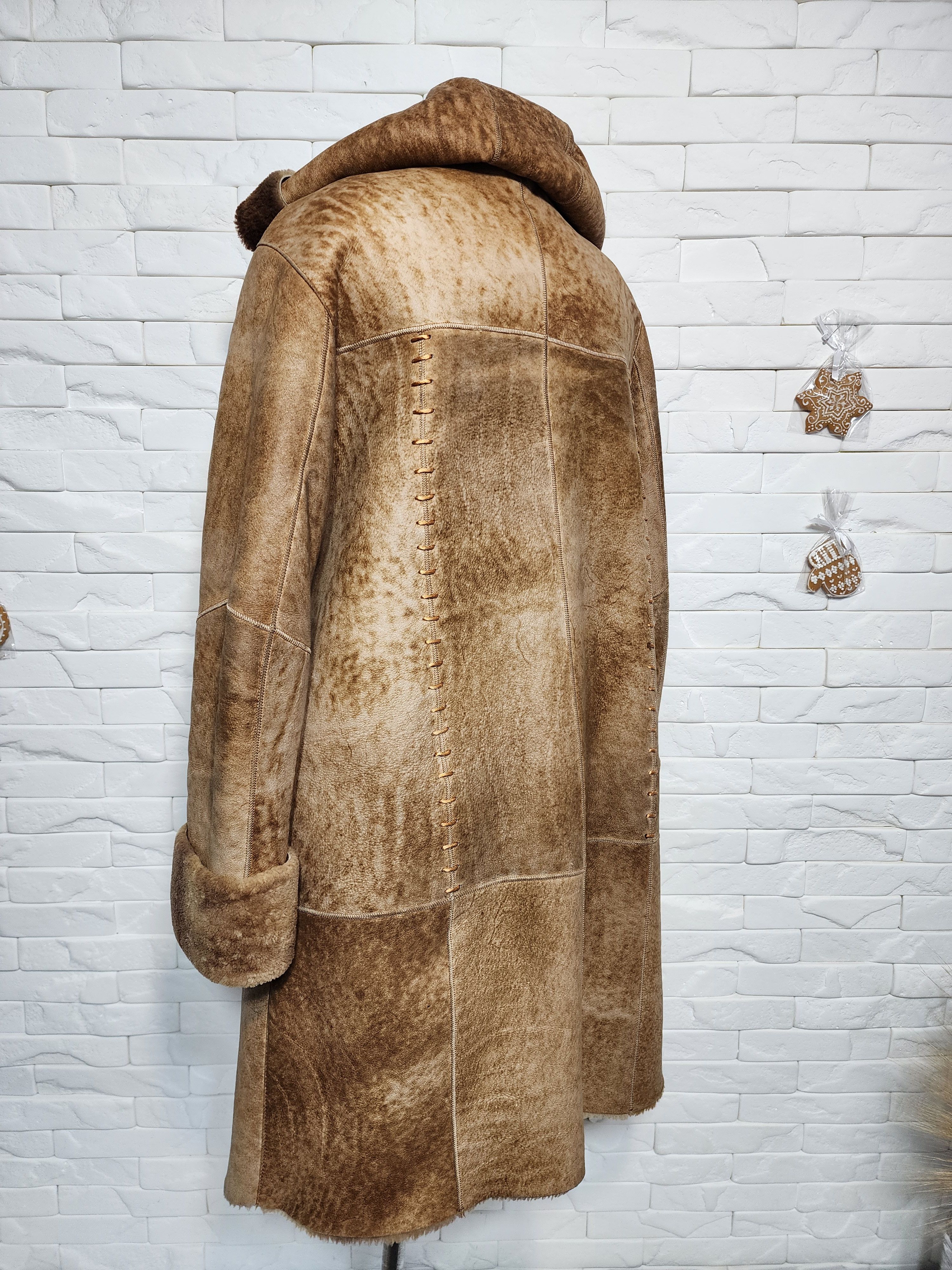 Furla Women's Brown Sheepskin Coat: Genuine Fur Hood Size XL / US 12-14 / IT 48-50 - 6 Thumbnail