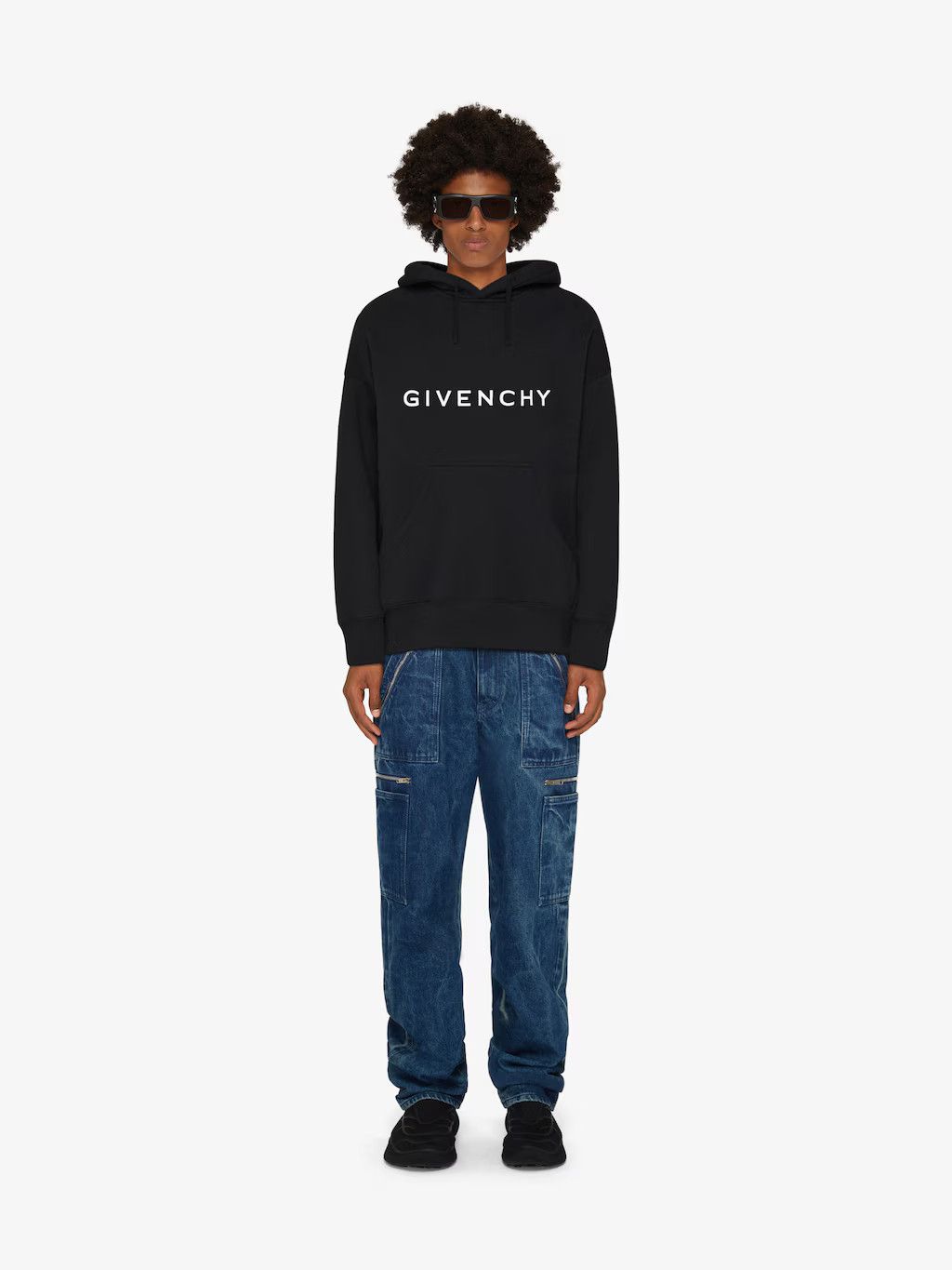 Givenchy o1w1db10326 Slim Fit Hoodie in Black Size US XL / EU 56 / 4 - 2 Thumbnail