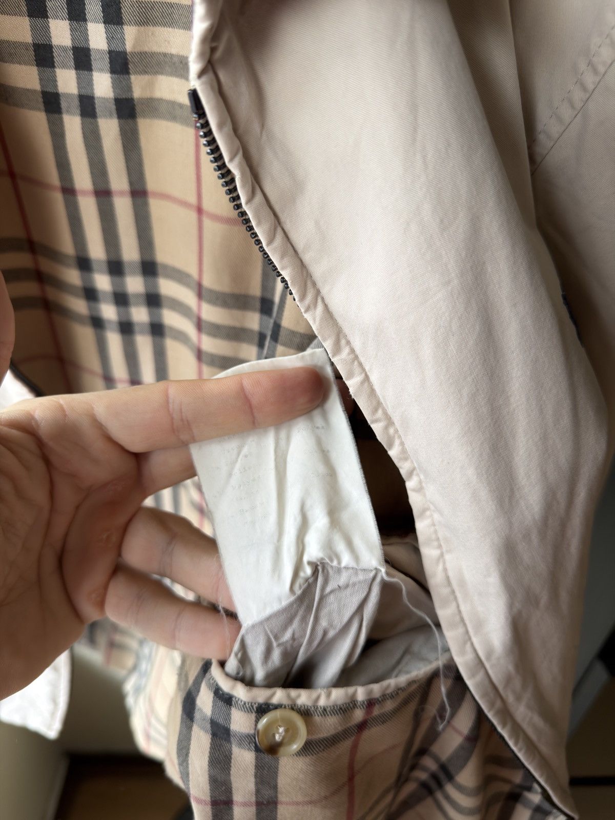 Burberry Burberrys vintage nova check plated bomber jacket Size US M / EU 48-50 / 2 - 7 Thumbnail