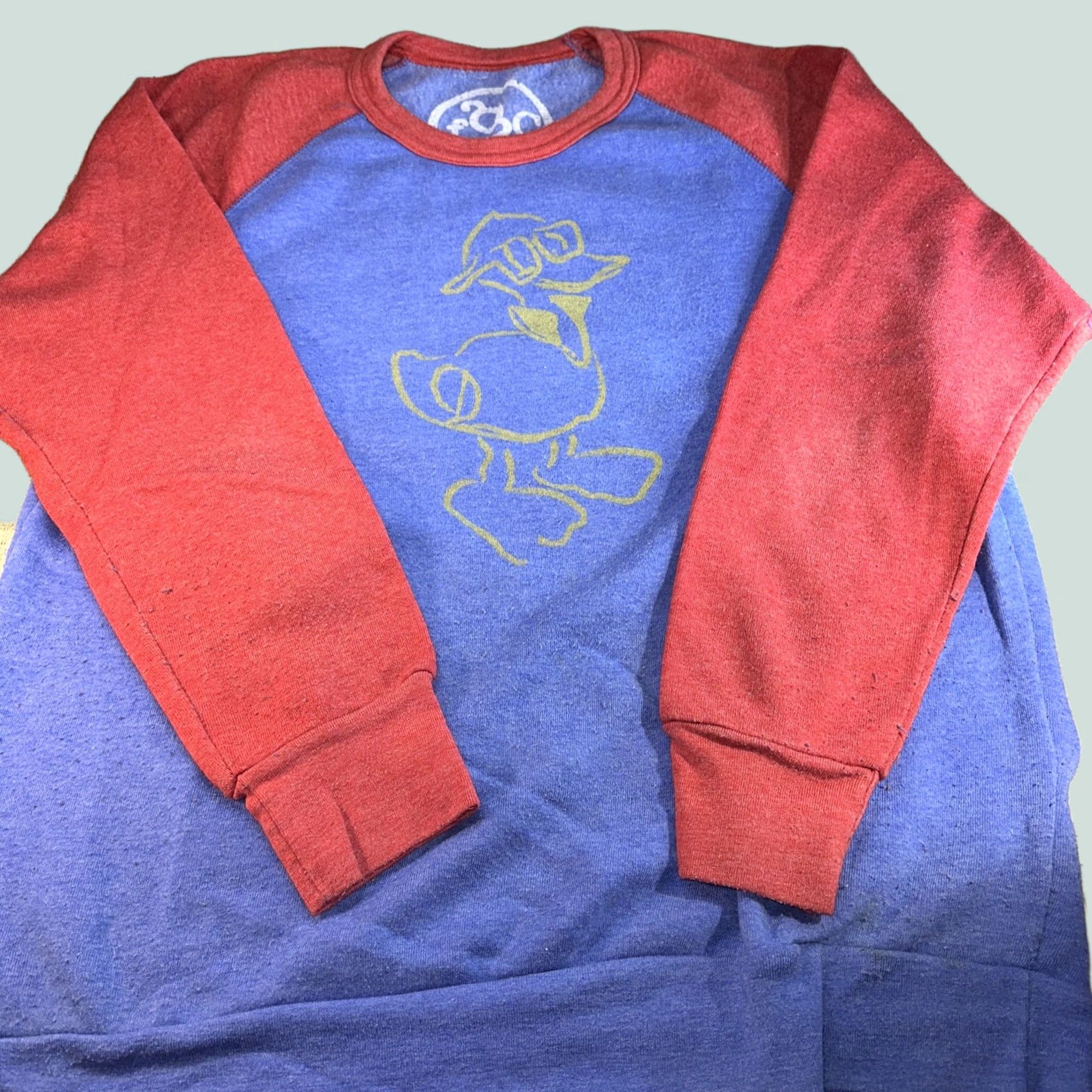 Vintage VINTAGE Fashion Geek Sweatshirt Men XL Gray Pullover Geek Style Red / Blue XXL Size US XL / EU 56 / 4 - 1 Thumbnail
