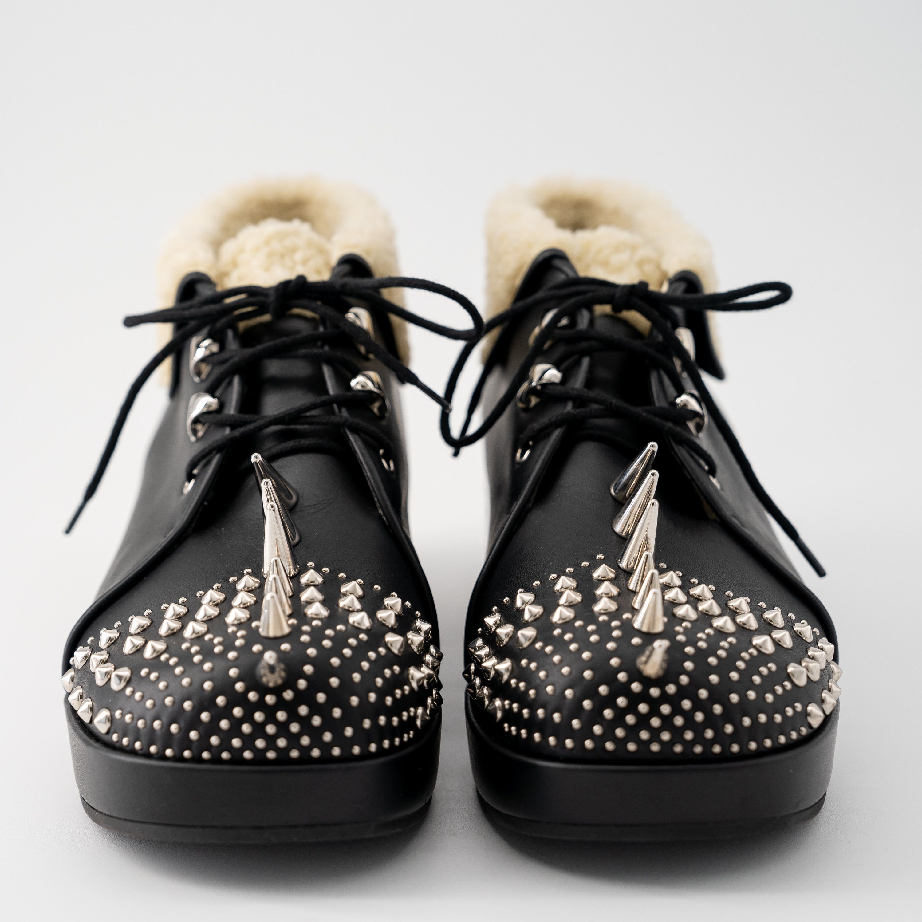 Gucci 37.5G Gucci Studded Boots Black Leather Fur Shearling Spike Size US 7.5 / IT 37.5 - 2 Thumbnail