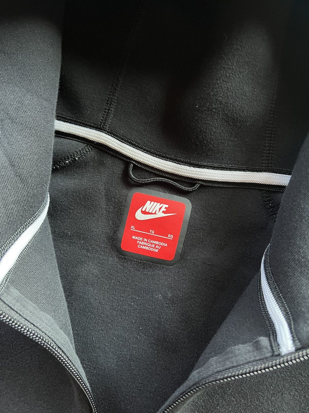 Nike Black Nike Tech Zip-up Size US XL / EU 56 / 4 - 3 Thumbnail