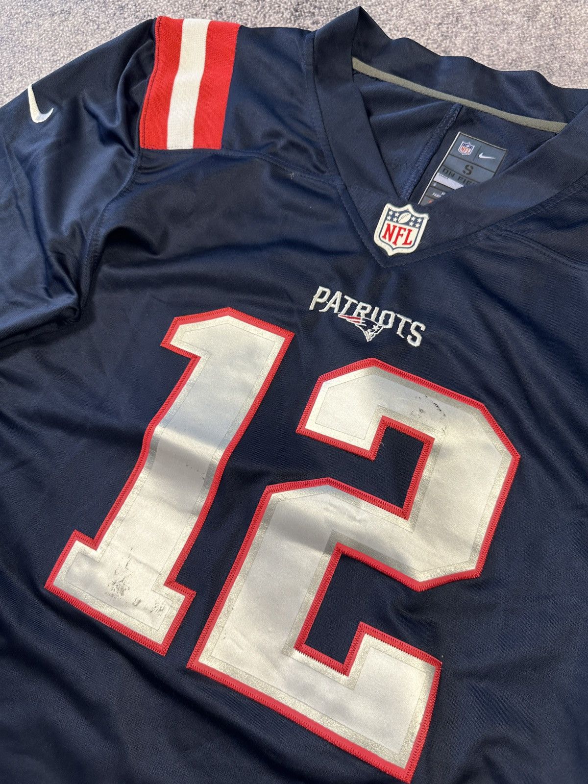 NFL × Nike NFL Nike Patriots Brady 12 Jersey Streetwear Rare USA S VTg Size US S / EU 44-46 / 1 - 3 Thumbnail