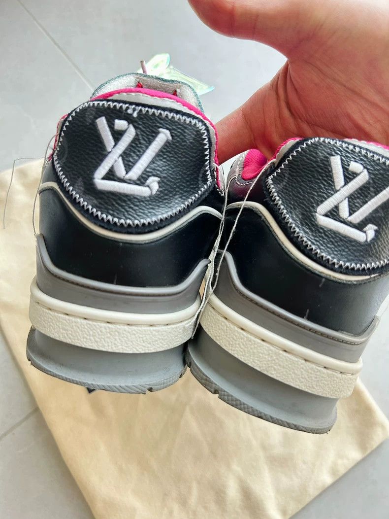 Louis Vuitton Louis Vuitton sneaker Size US 7 / EU 40 - 4 Thumbnail