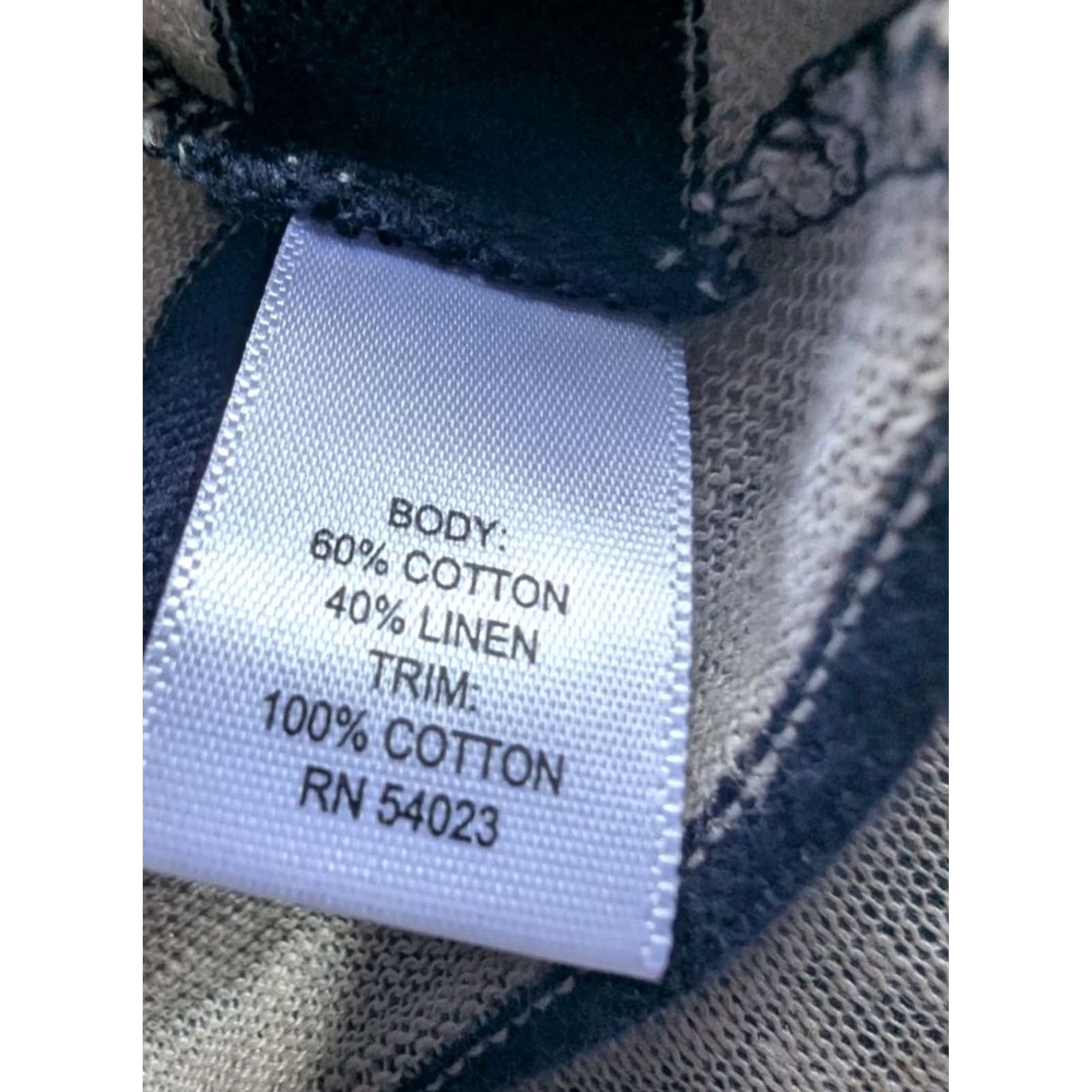 Banana Republic VINTAGE Banana Republic Striped Linen Blend Open Front Sweater Women’s S Sailor Chic EUC Shirt Womens S blue striped cardigan Size S / US 4 / IT 40 - 8 Thumbnail