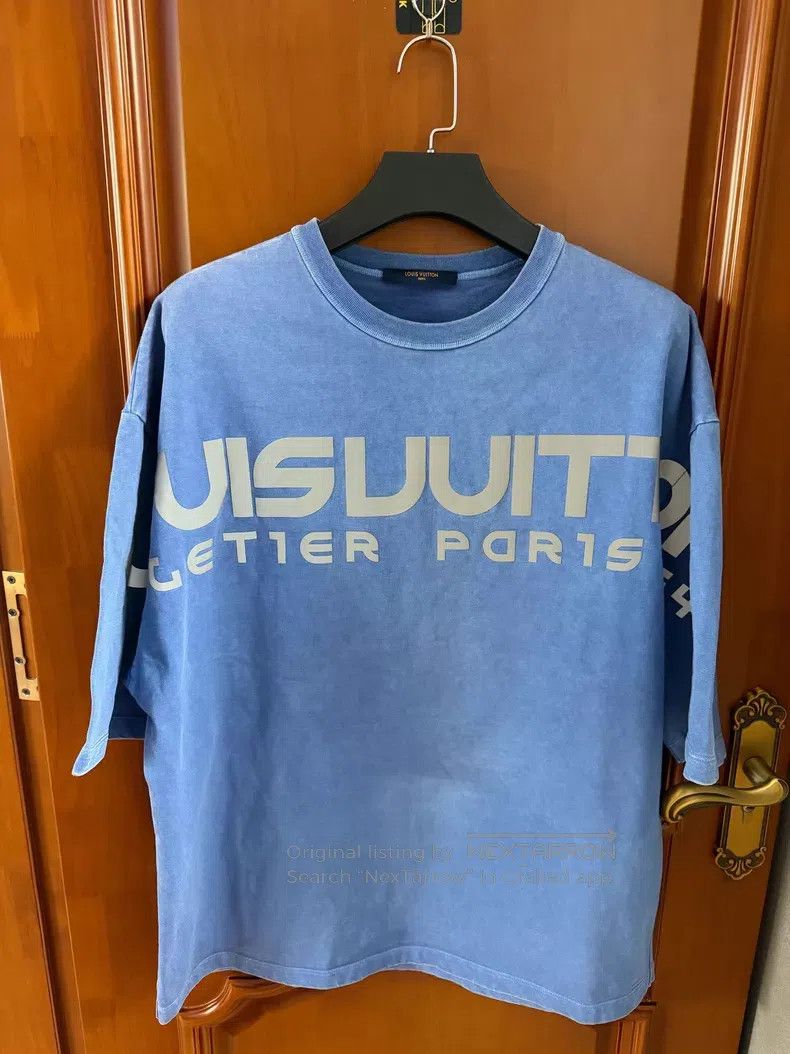Louis Vuitton Louis Vuitton Make an old blue reflective logo short-sleev Size US L / EU 52-54 / 3 - 1 Thumbnail