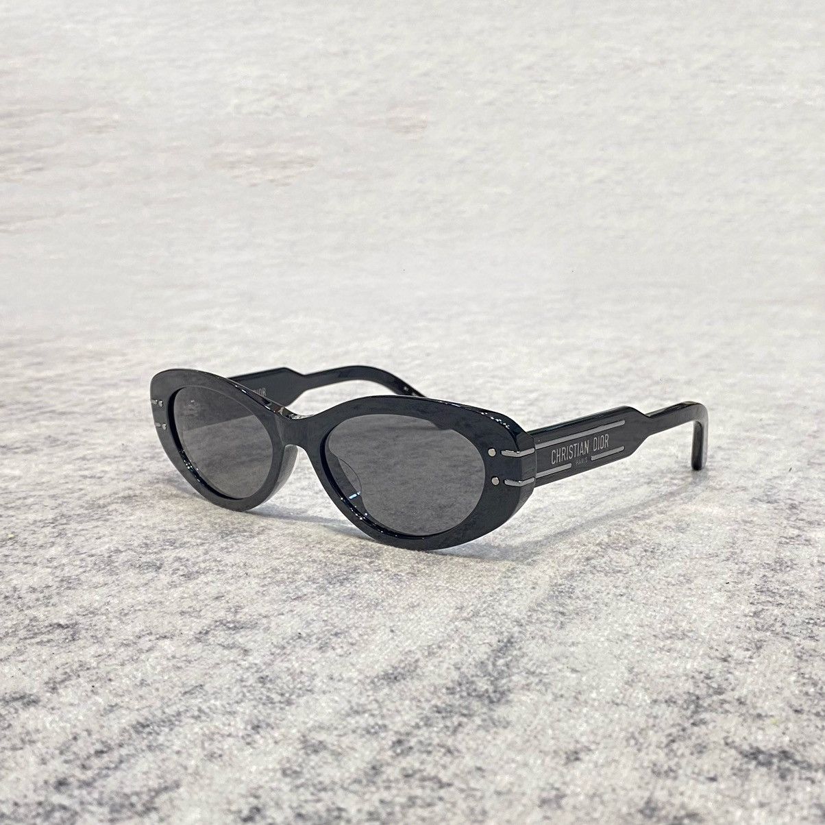Dior DIOR DIORSIGNATURE B8U 14A0 BLACK Size ONE SIZE - 1 Thumbnail