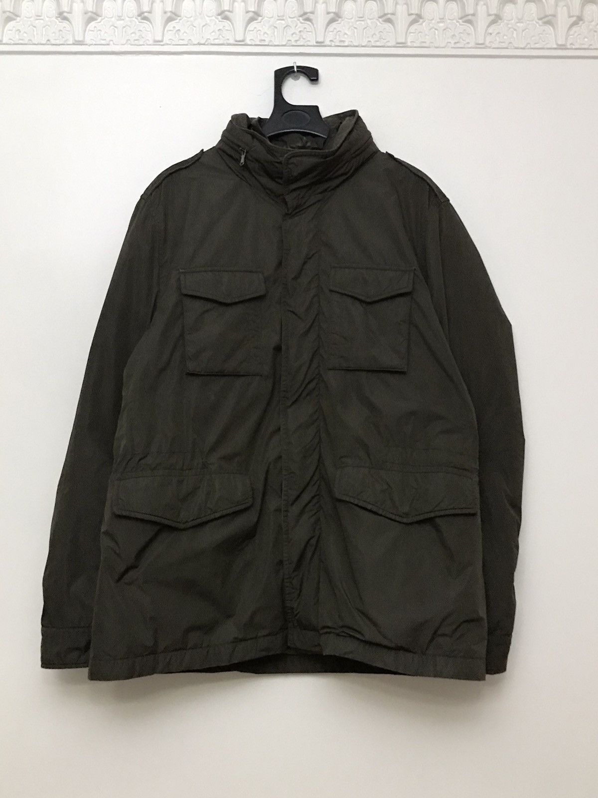 Image of Moncler Hector Giubbotto Puffer Coat in Olive Green, Men's (Size XL)