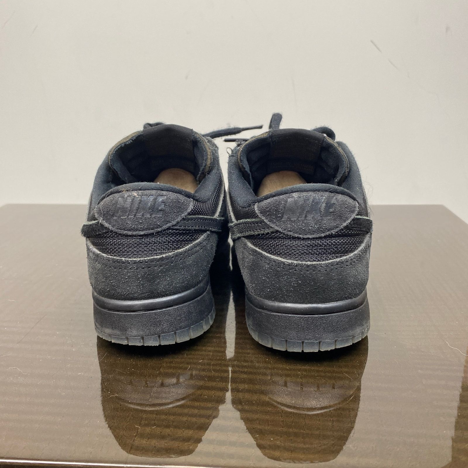 Nike × Undefeated Nike Dunk Low SP Undefeated 5 On It Black Sneakers Men's 7 Size US 7 / EU 40 - 4 Thumbnail