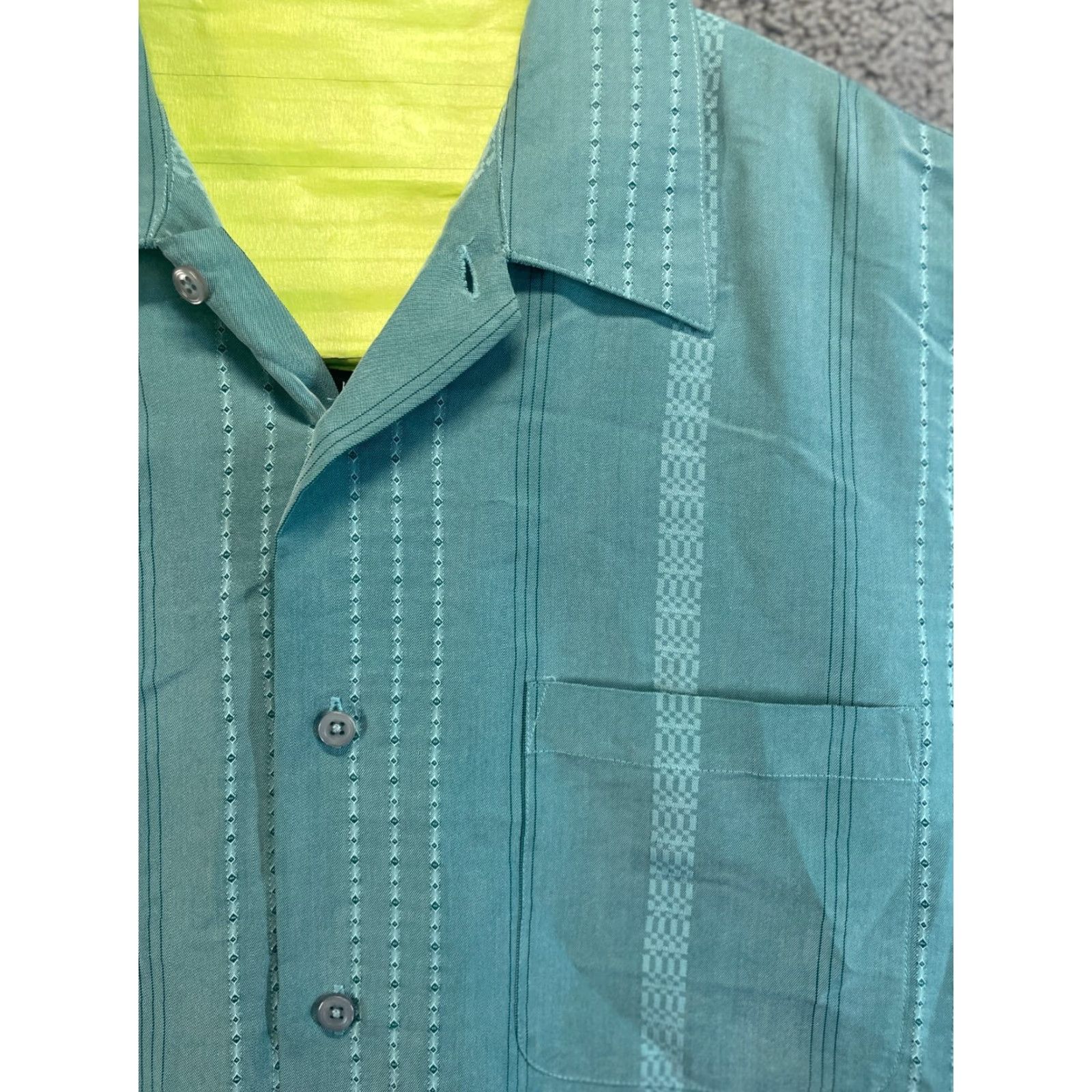 Haggar Haggar Short Sleeve Button Up Shirt Men's Size Large Blue Stripes Size US L / EU 52-54 / 3 - 2 Thumbnail
