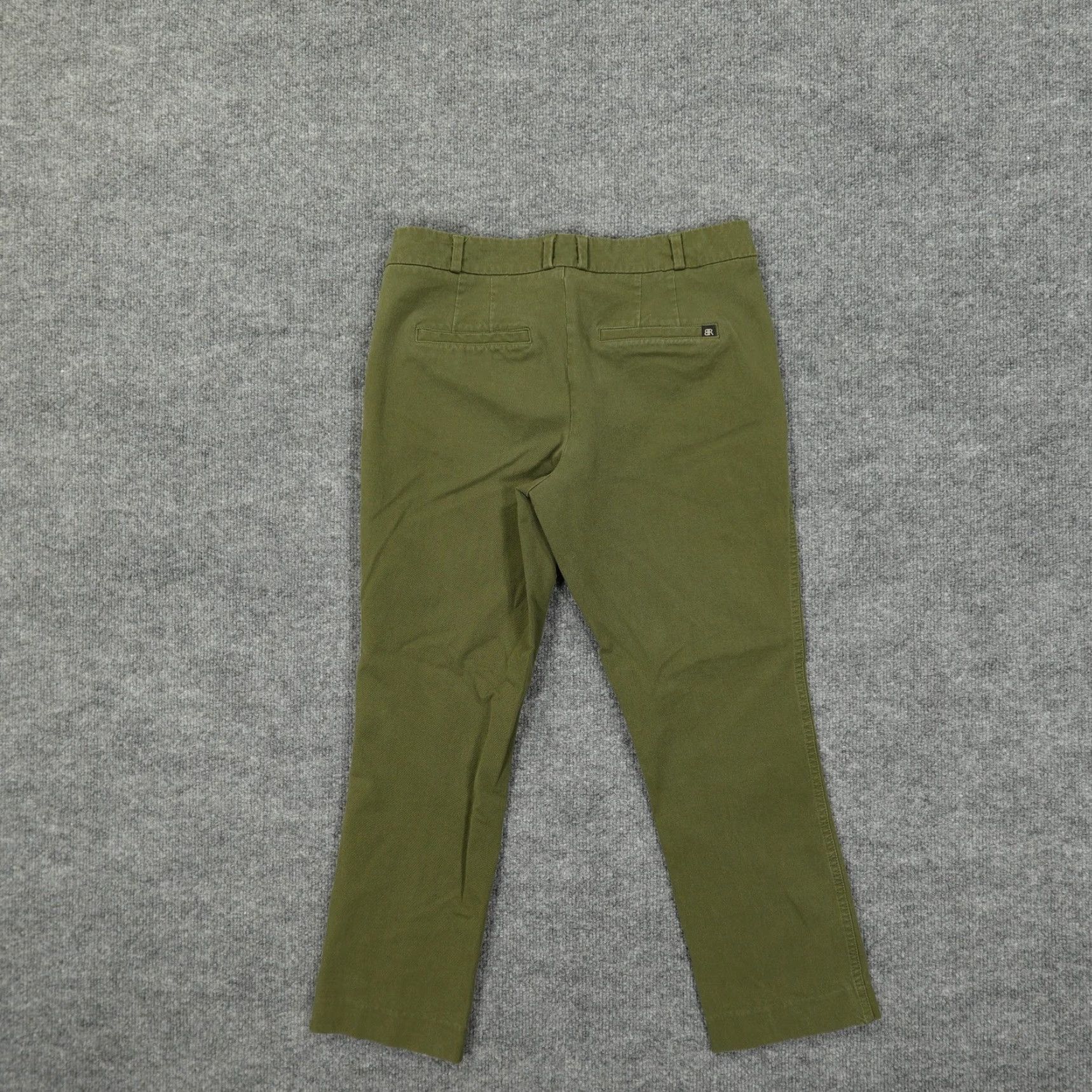 Banana Republic VINTAGE? None. Banana Republic Pants Womens 4 Olive Green Stretch Chino Ankle Cropped Casual Size 27" / US 4 / IT 40 - 2 Thumbnail