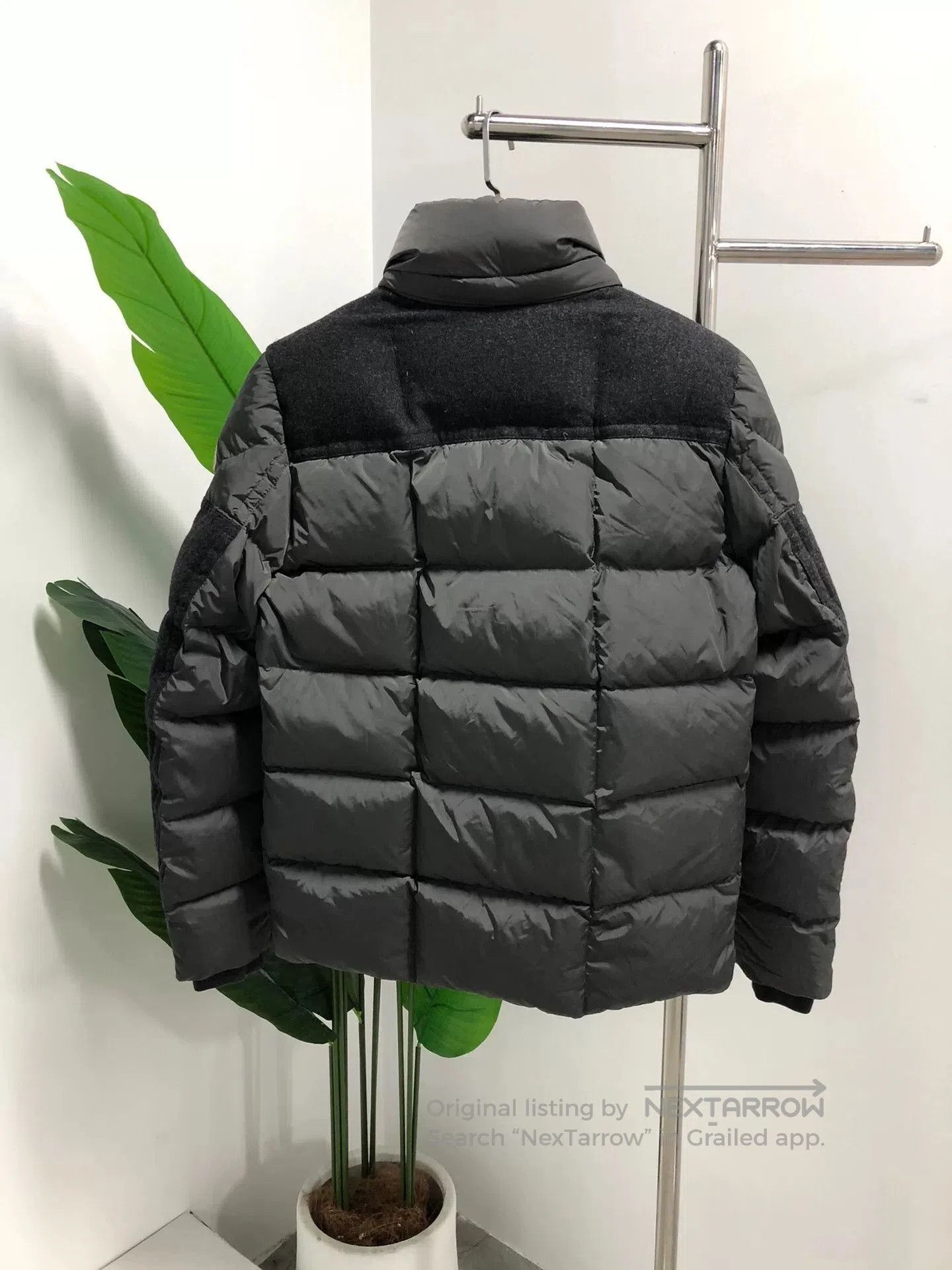 Moncler moncler black cashmere down jacket size 1. Size US S / EU 44-46 / 1 - 2 Thumbnail