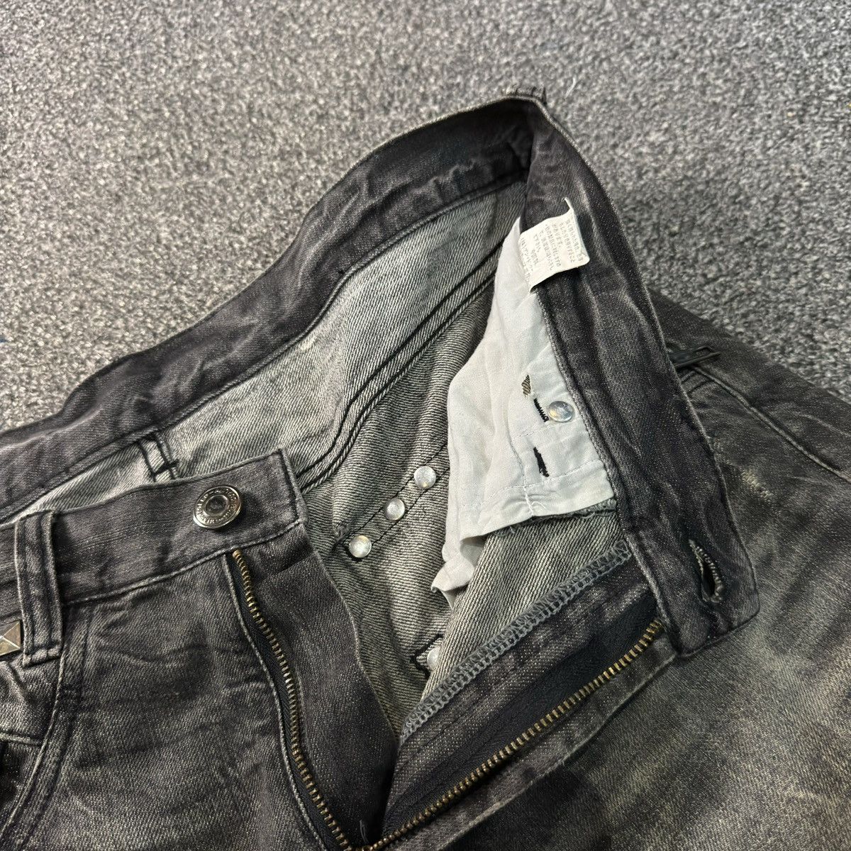 Hysteric Glamour Japanese Okayama Studded Distressed Denim LGB Hysteric Style Size US 34 / EU 50 - 14 Thumbnail