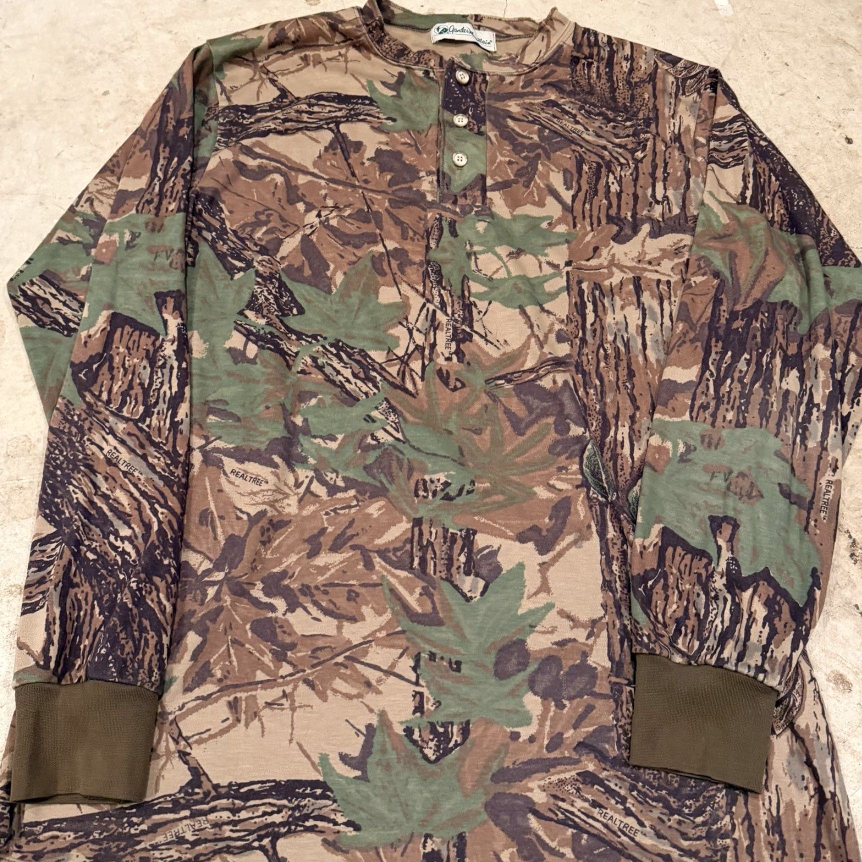 Realtree VINTAGE Gander Mountain Long Sleeve Mens XL Henley Brown Camo Realtree 90s Shirt Size US XL / EU 56 / 4 - 4 Thumbnail