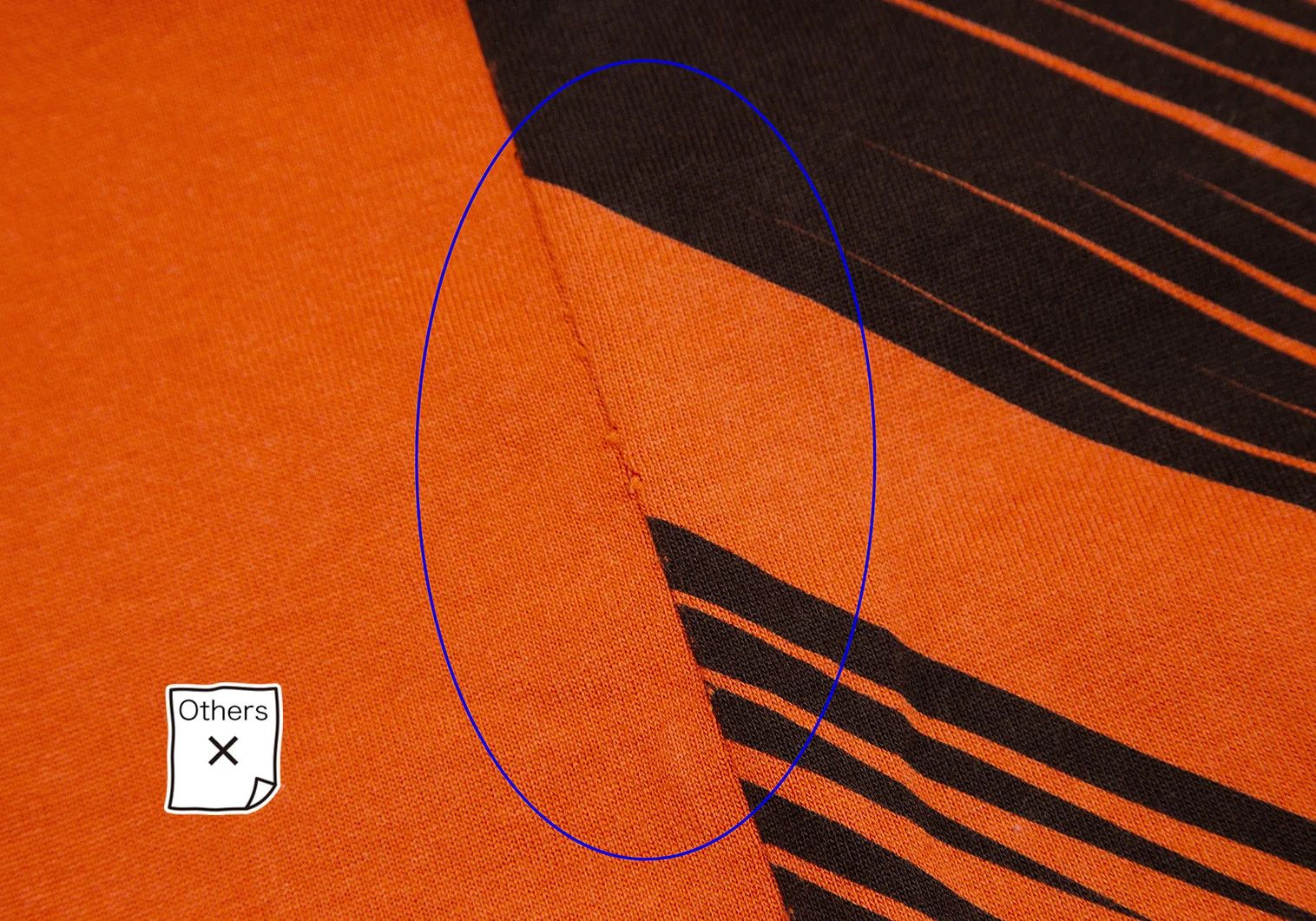 Issey Miyake Zigzag Line Print T-shirt in Orange and Black, Size L Size US L / EU 52-54 / 3 - 13 Thumbnail