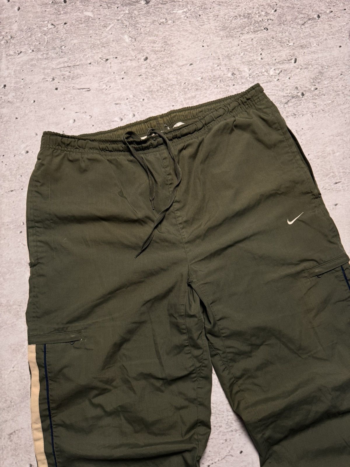 Nike × Vintage NIKE VINTAGE BASIC LOGO OVERSIZE BAGGY PANTS Size US 34 / EU 50 - 2 Thumbnail