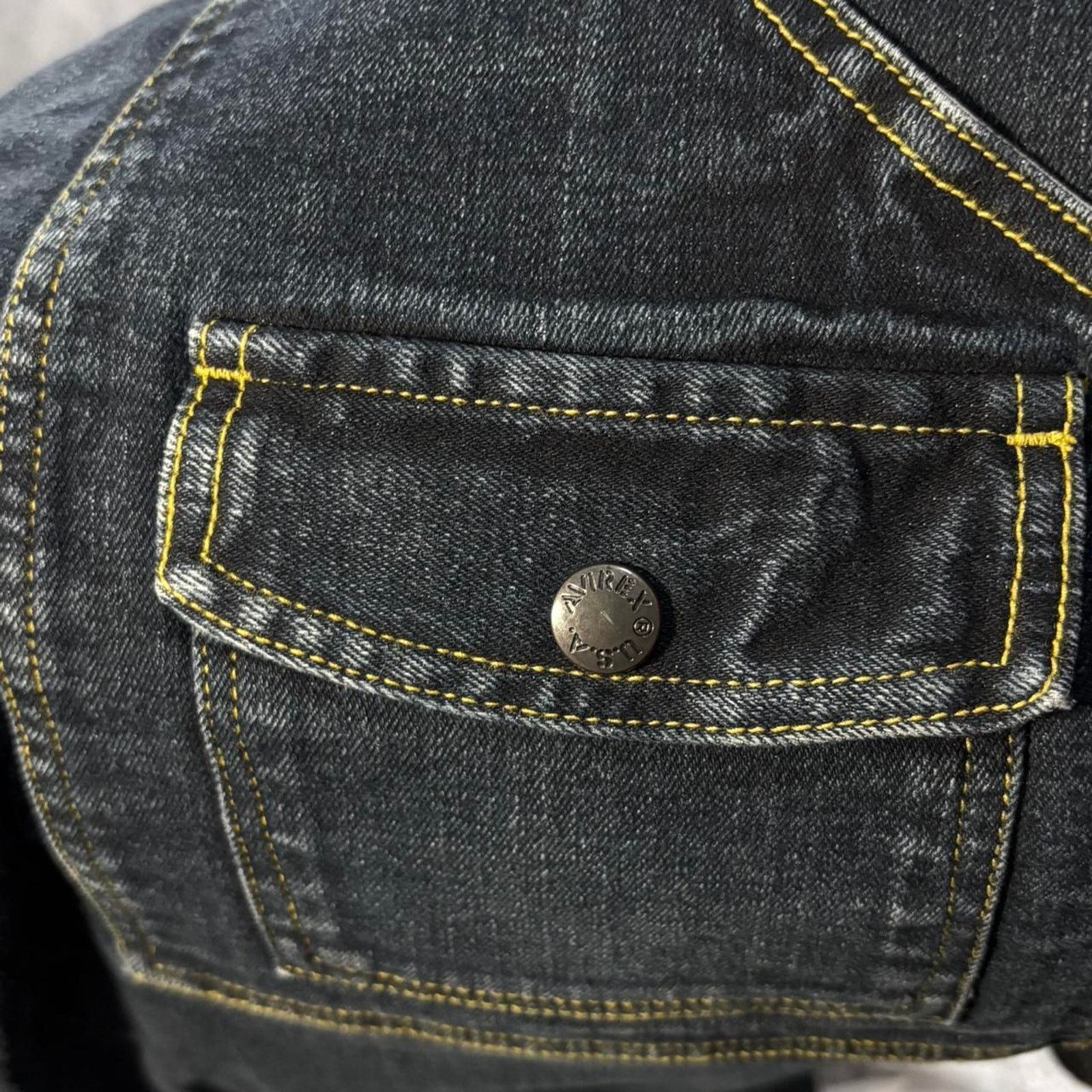 Avirex × Vintage Baggy Faded Avirex Jeans. Cargo Pockets. Size 38 x 28 Size US 38 / EU 54 - 7 Thumbnail