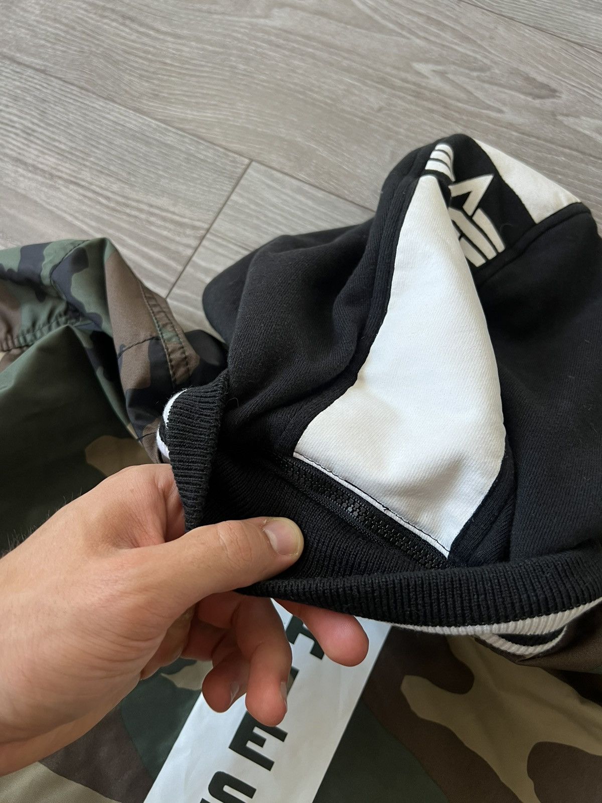 Alpha Industries Alpha Industries Camo Over Logo Printed MA1 Flying Jacket Size US M / EU 48-50 / 2 - 18 Thumbnail