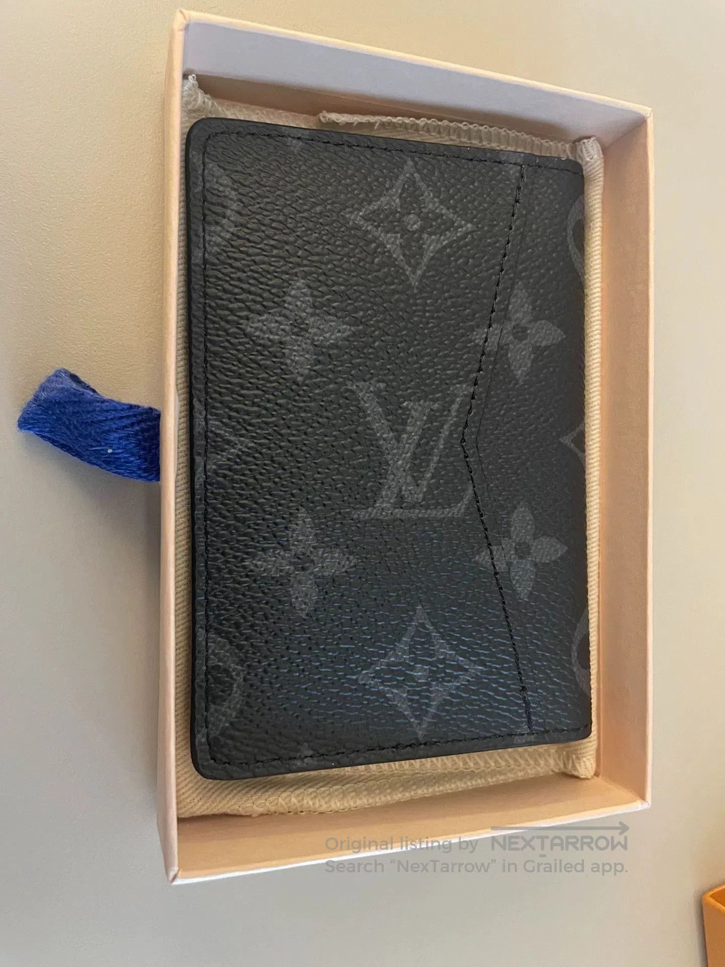 Louis Vuitton Louis Vuitton Monogram Chip Card Holder. Size ONE SIZE - 3 Thumbnail