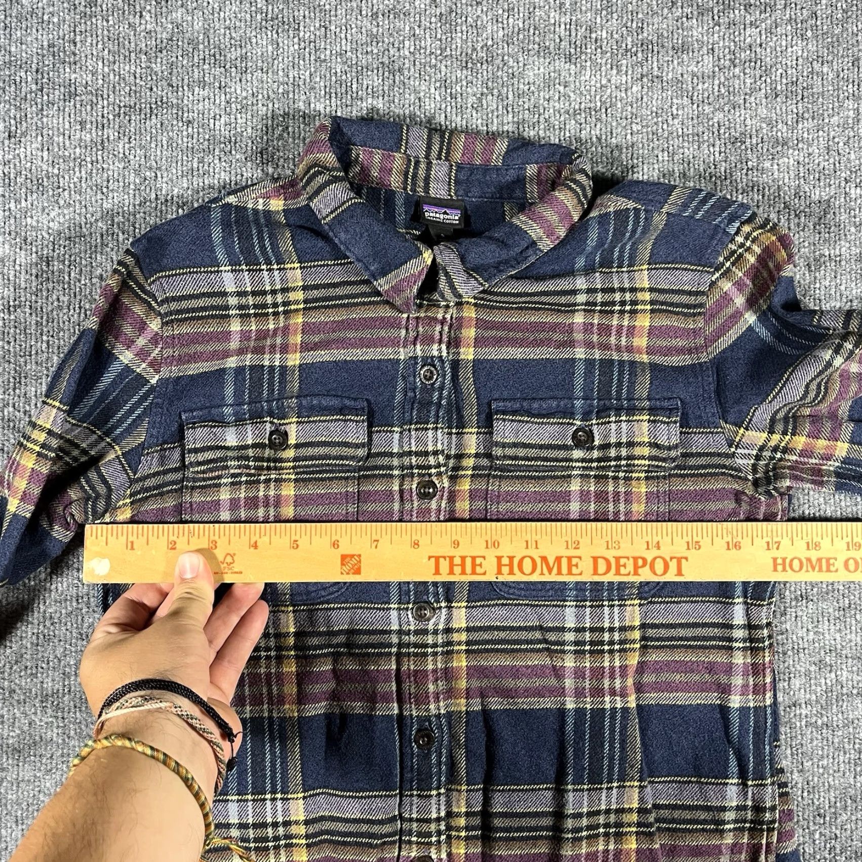 Patagonia Patagonia Shirt Womens Small Plaid Flannel Cotton Long Sleeve Button-Up Modern Outdoors Casual Travel Autumn Winter Spring | Womens Size S / US 4 / IT 40 - 4 Thumbnail