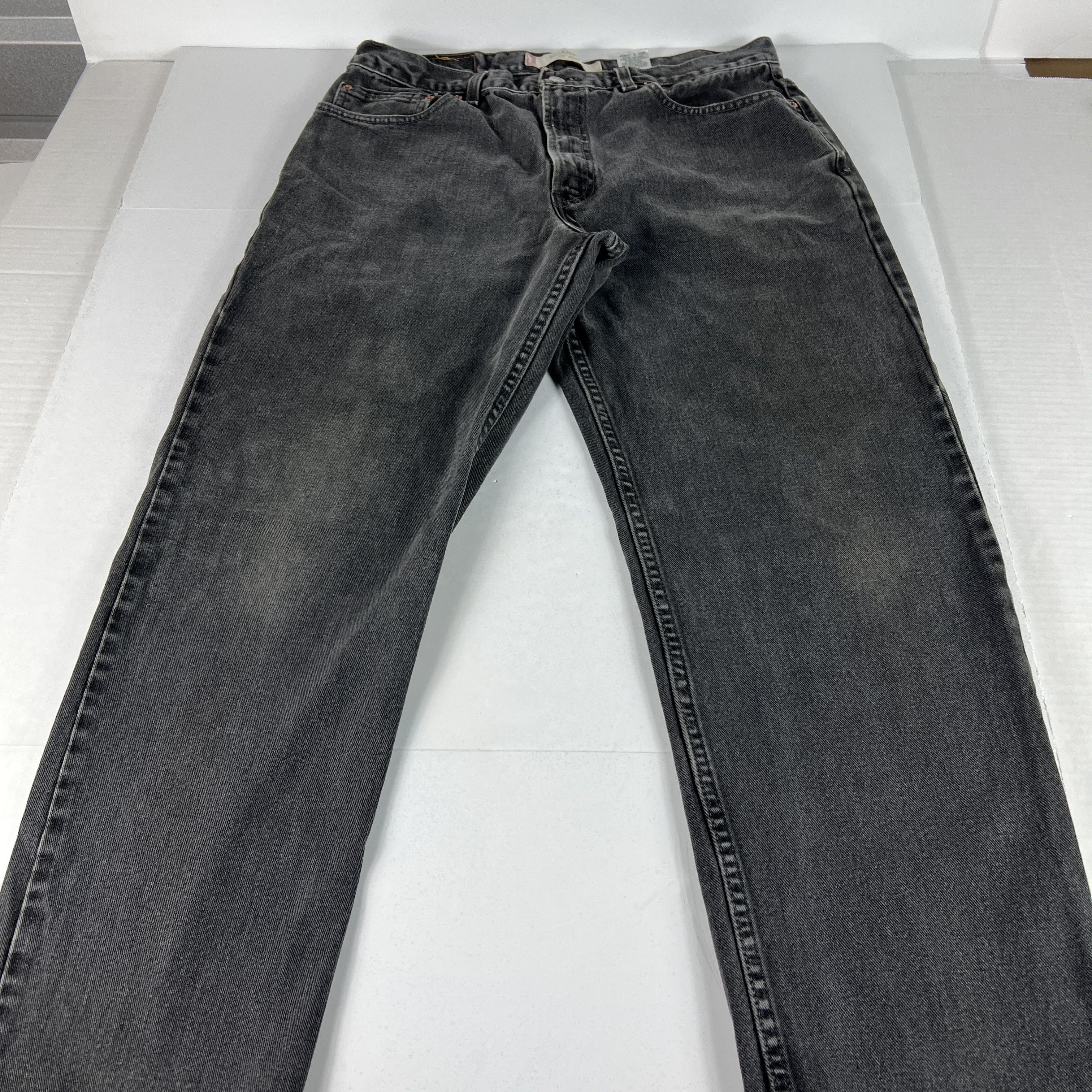 Levi's Y2K Levi's Jeans 550 Relaxed Black Faded Cotton Denim USA Size US 34 / EU 50 - 1 Thumbnail