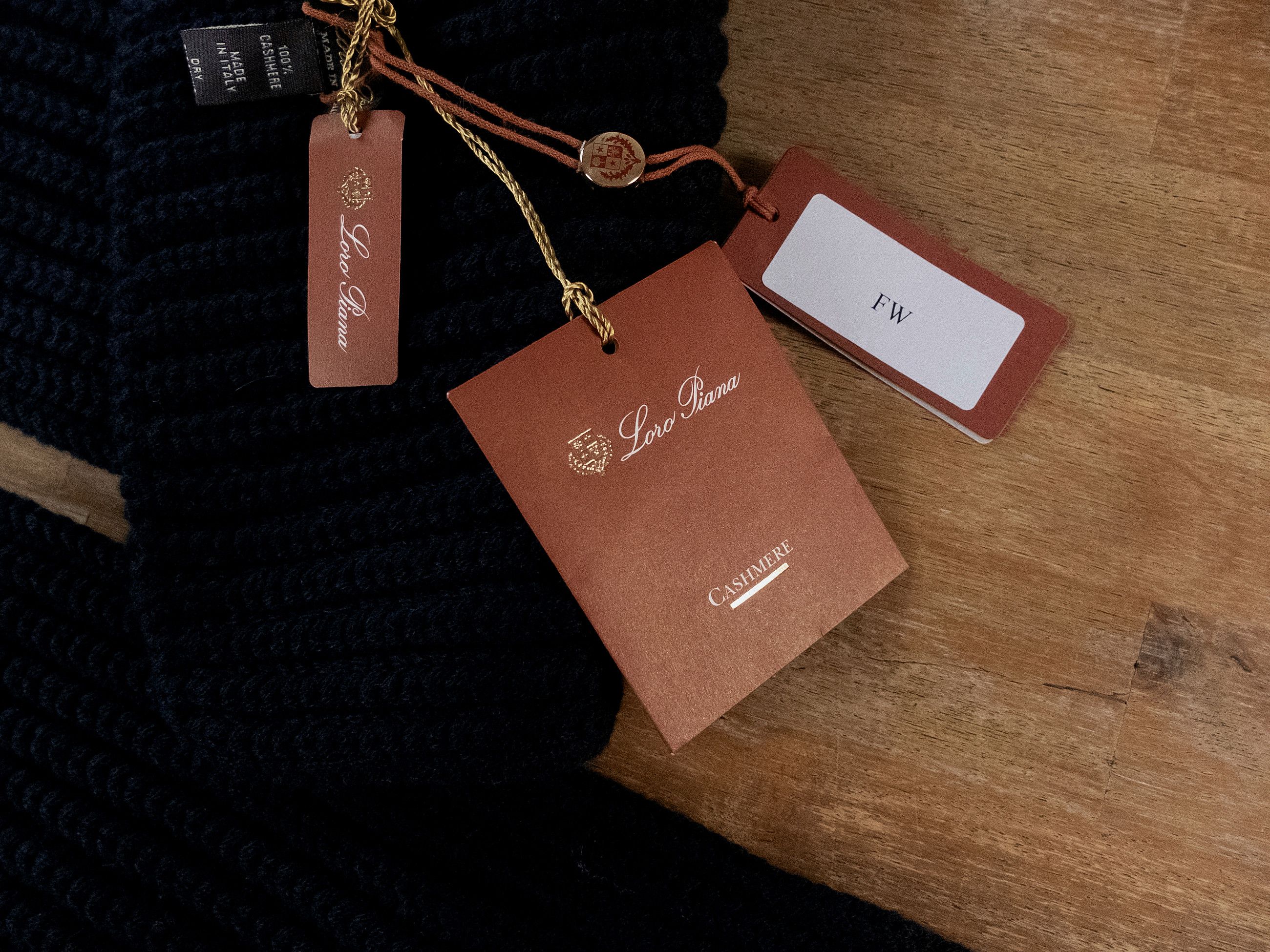 Loro Piana LORO PIANA solid navy blue ribbed cashmere scarf NWT Size ONE SIZE - 2 Thumbnail