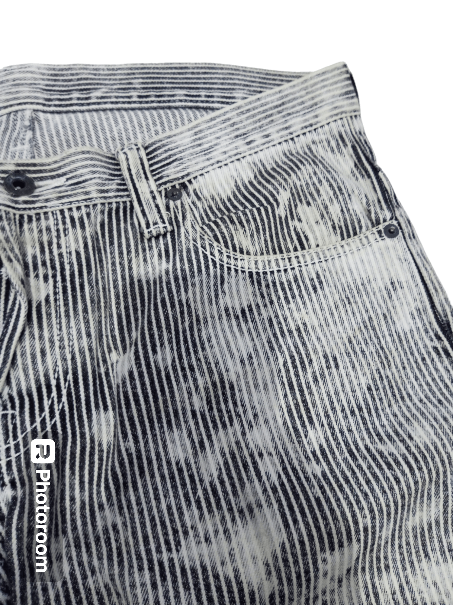 Japanese Brand Vintage japanese brand bagarch flare splashed denim jeans Size US 34 / EU 50 - 4 Thumbnail
