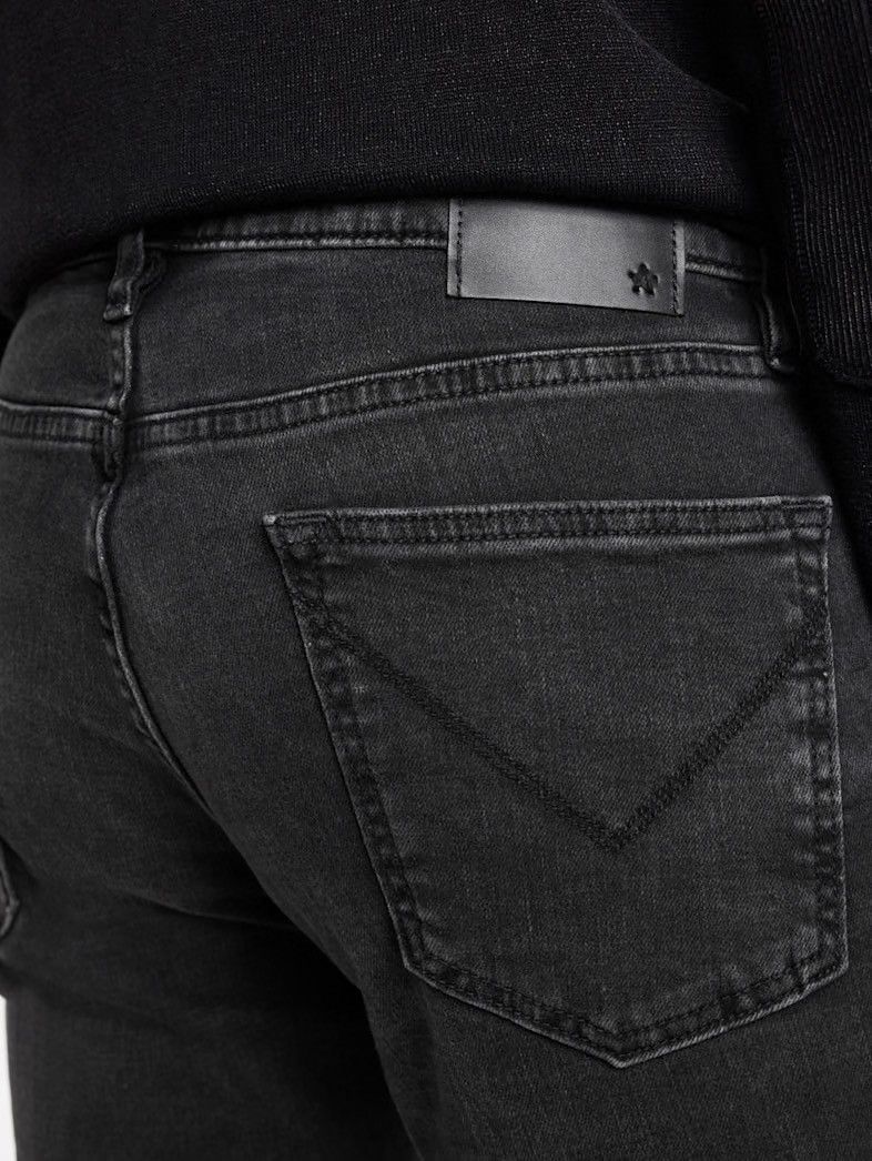 John Varvatos Wight Rock and Rolla Wash jeans 31. Size US 31 - 5 Thumbnail