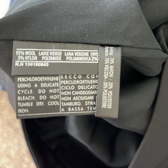 Salvatore Ferragamo Salvatore Ferragamo Pleated Trouser Side Slit Pocket Pencil Size 28" / US 6 / IT 42 - 6 Thumbnail