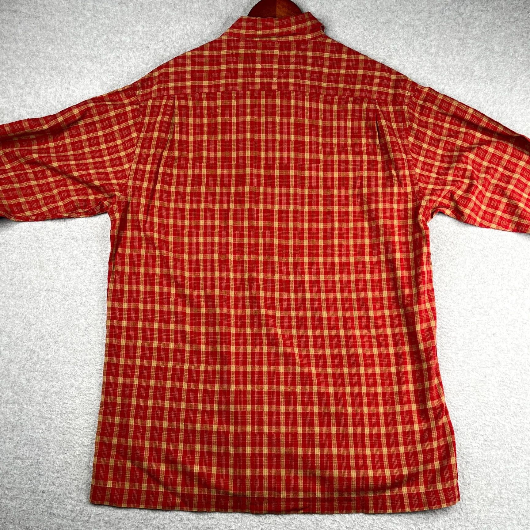 Tommy Hilfiger Tommy Hilfiger Shirt Large Red Check Embroidered Floral Button-Up Long Sleeve Size US L / EU 52-54 / 3 - 6 Thumbnail