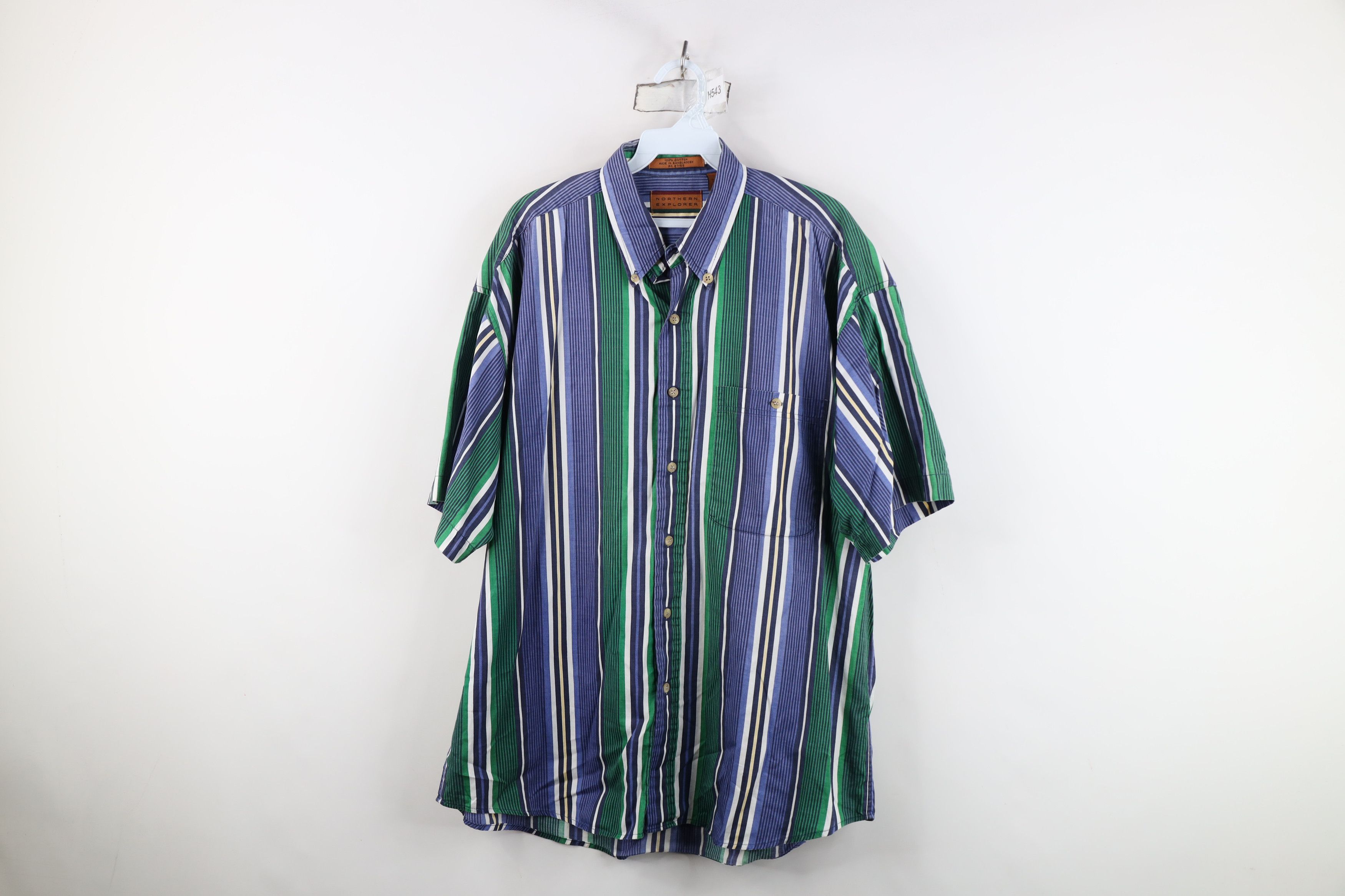 Vintage Vintage 90s Streetwear Short Sleeve Button Down Shirt Size US L / EU 52-54 / 3 - 1 Thumbnail