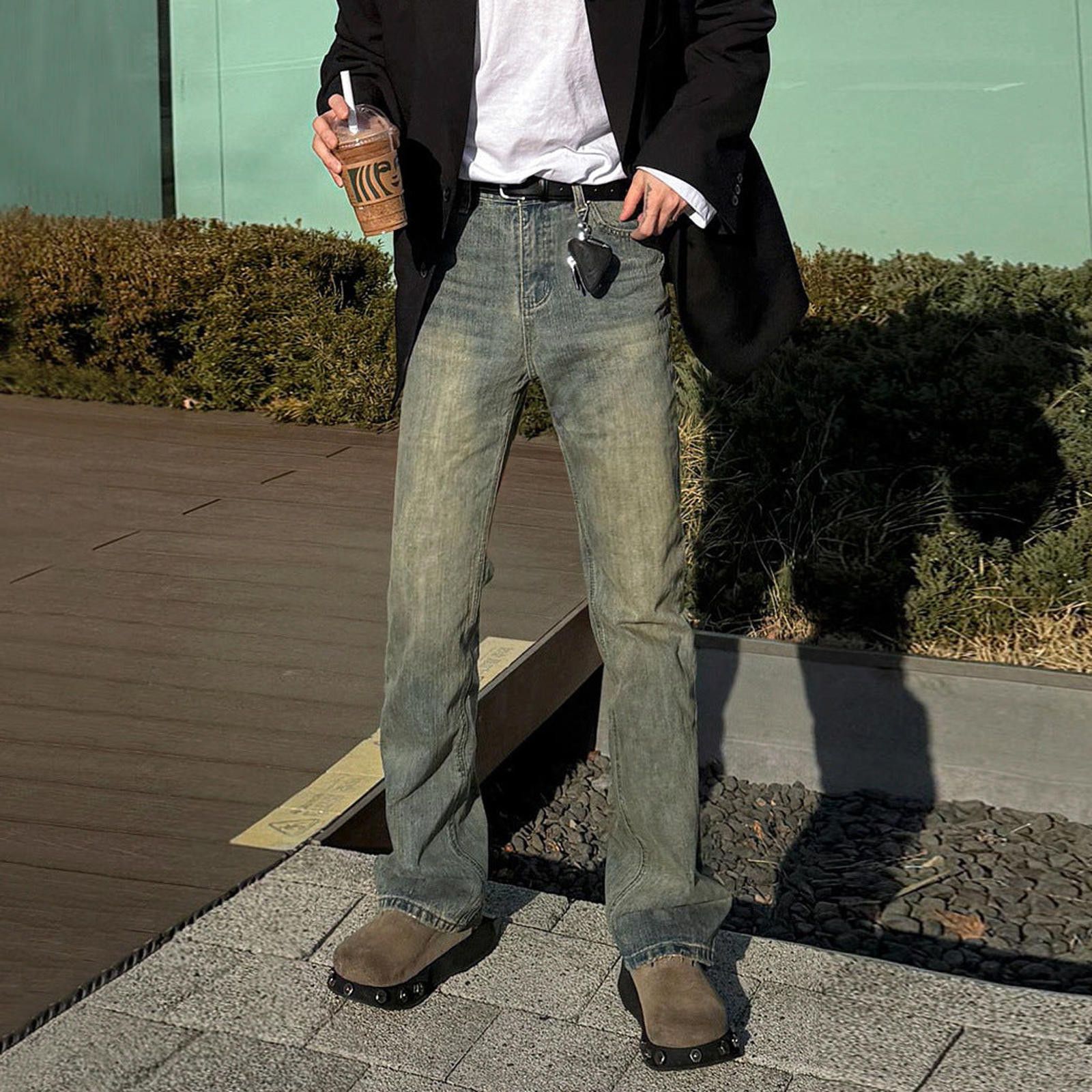 Vintage Faded Straight Leg Casual Jeans, Light Wash Denim Pants Size US 32 / EU 48 - 1 Thumbnail