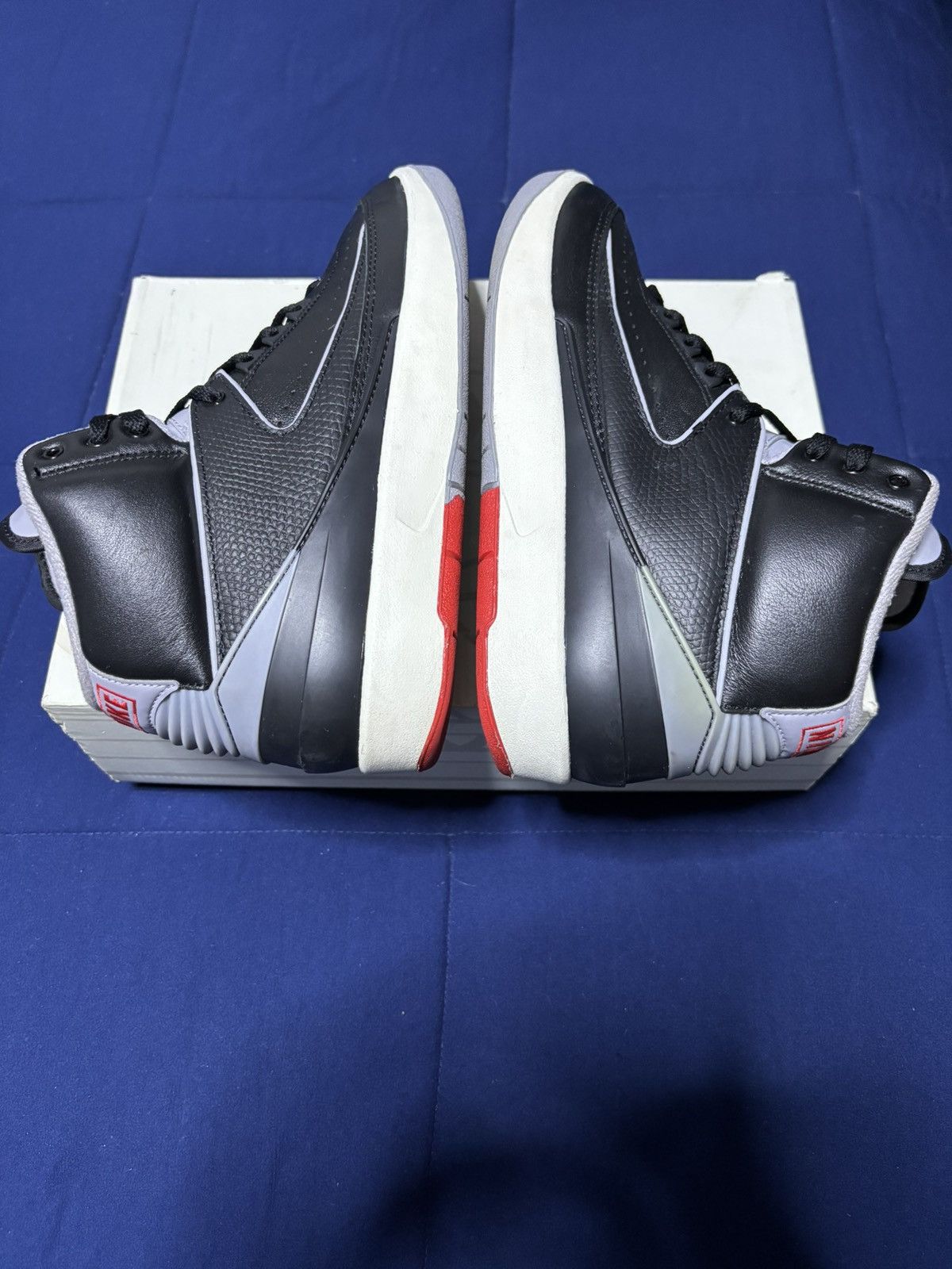 Jordan Brand Jordan 2 Retro Black Cement 2023 Size 8.5 Size US 8.5 / EU 41-42 - 2 Thumbnail