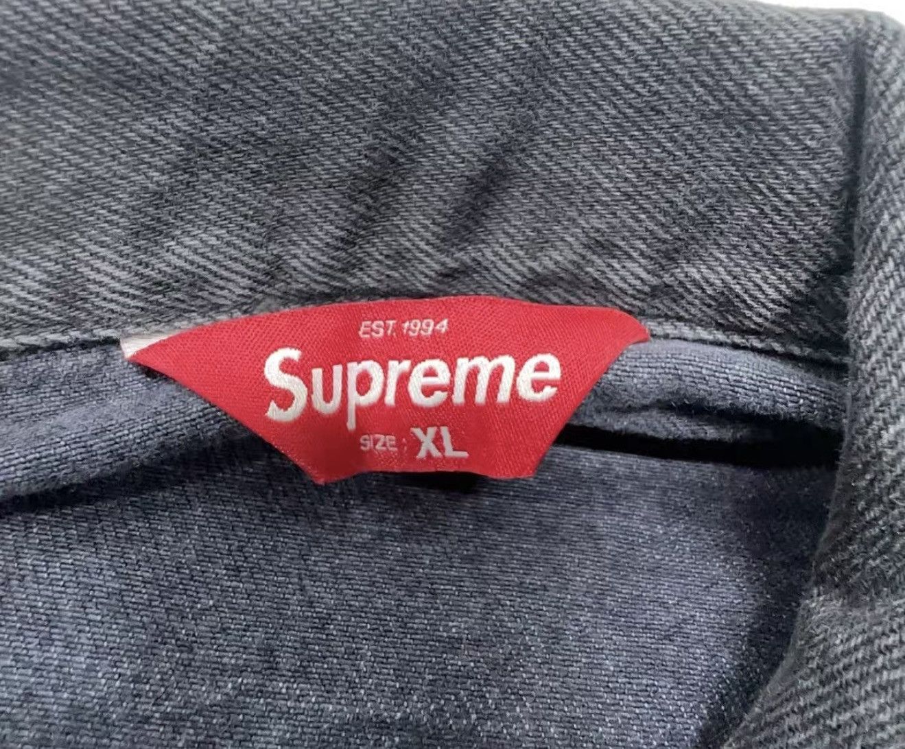 Supreme Supreme new york painted trucker jacket black Size US XL / EU 56 / 4 - 4 Thumbnail
