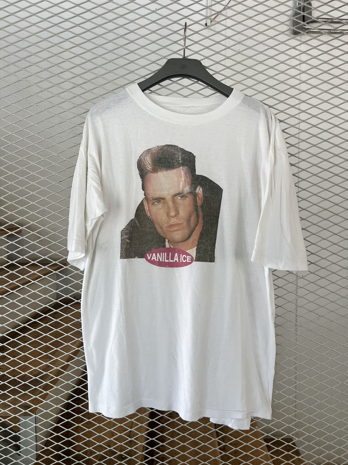 Rap Tees × Vintage Vintage VANILLA ICE 90’s Tshirt Size US XL / EU 56 / 4 - 2 Thumbnail