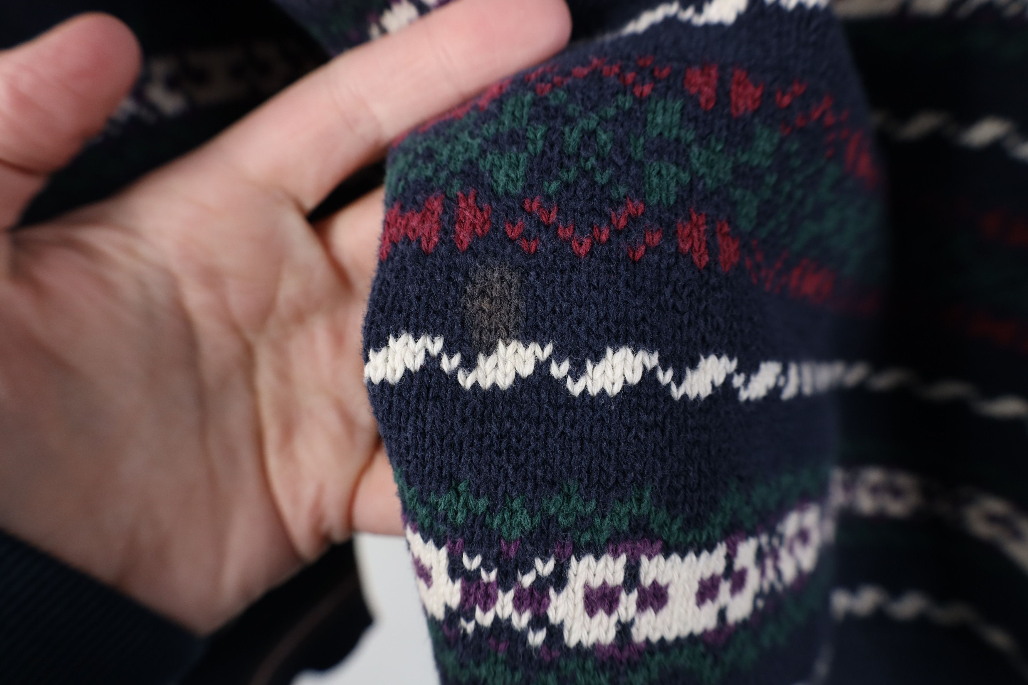 Vintage Vintage 90s Streetwear Fair Isle Knit Crewneck Sweater Size US L / EU 52-54 / 3 - 7 Thumbnail