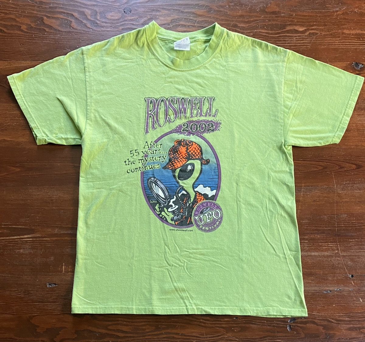 Vintage Vintage 2002 Y2K Roswell UFO Festival Alien Green Tee Size US L / EU 52-54 / 3 - 1 Thumbnail