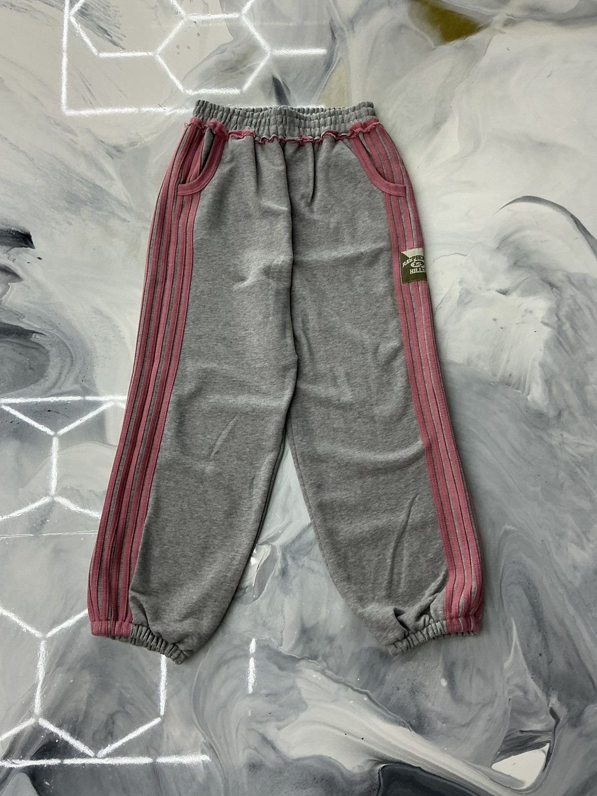 The GV Gallery GV Gallery Raspberry Sweatpants Grey Pink Stripe Size L Size US 36 / EU 52 - 1 Thumbnail