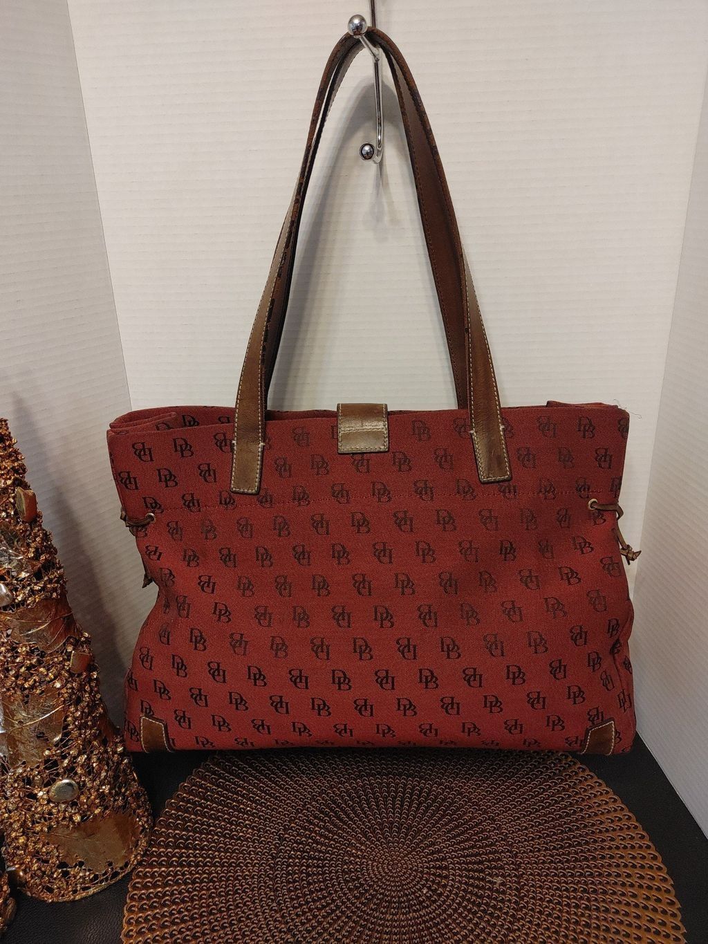 Dooney & Bourke Dooney & Bourke H2546663 Size ONE SIZE - 2 Thumbnail
