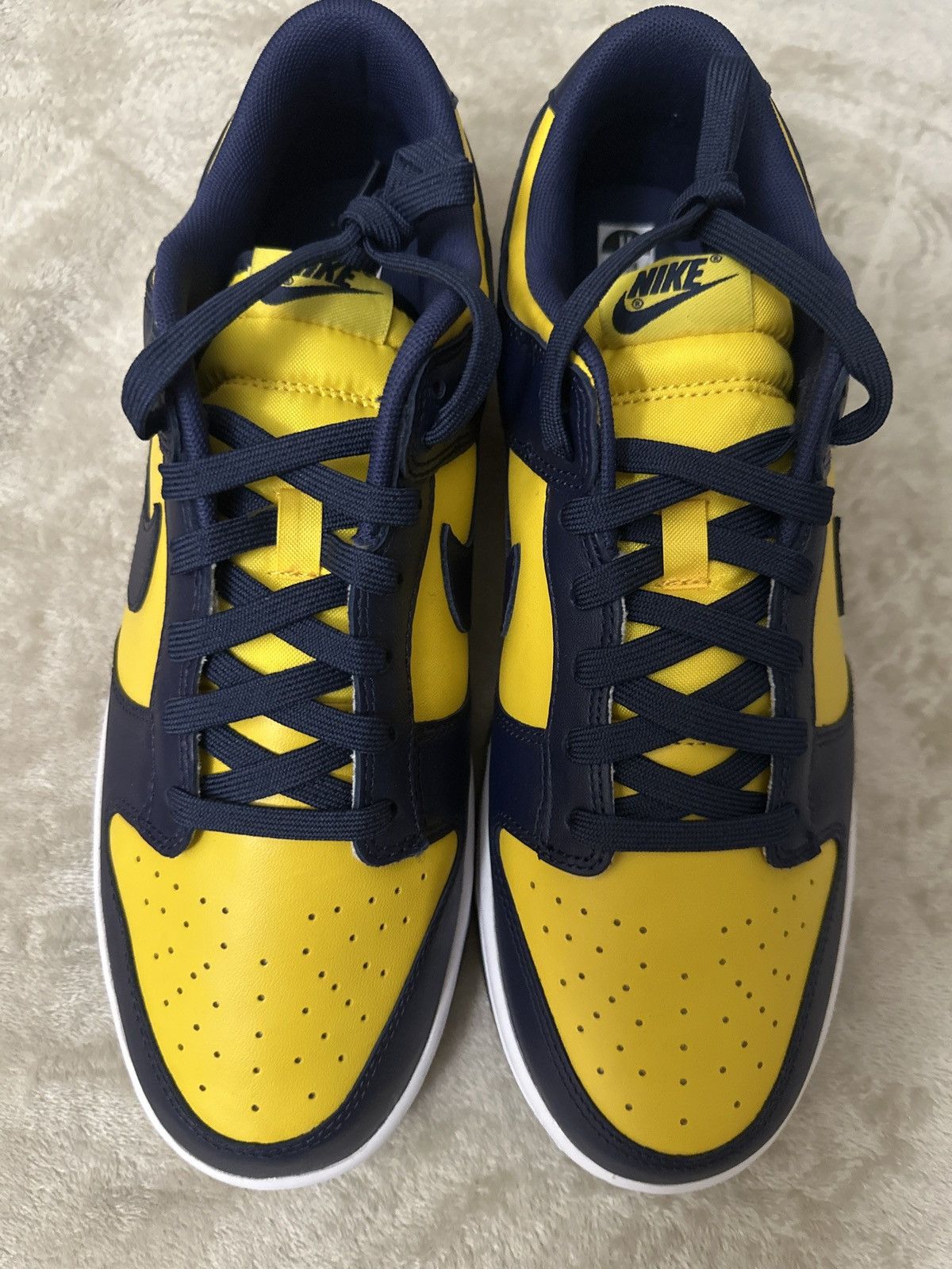 Nike Nike Dunk UofM Colorway Size 11 M - Deadstock Size US 11 / EU 44 - 3 Thumbnail